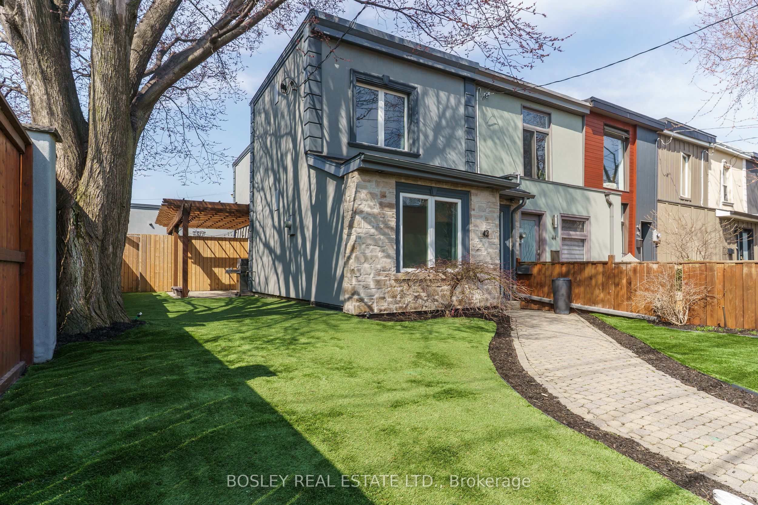 42 Logan Avenue Property Photo 48