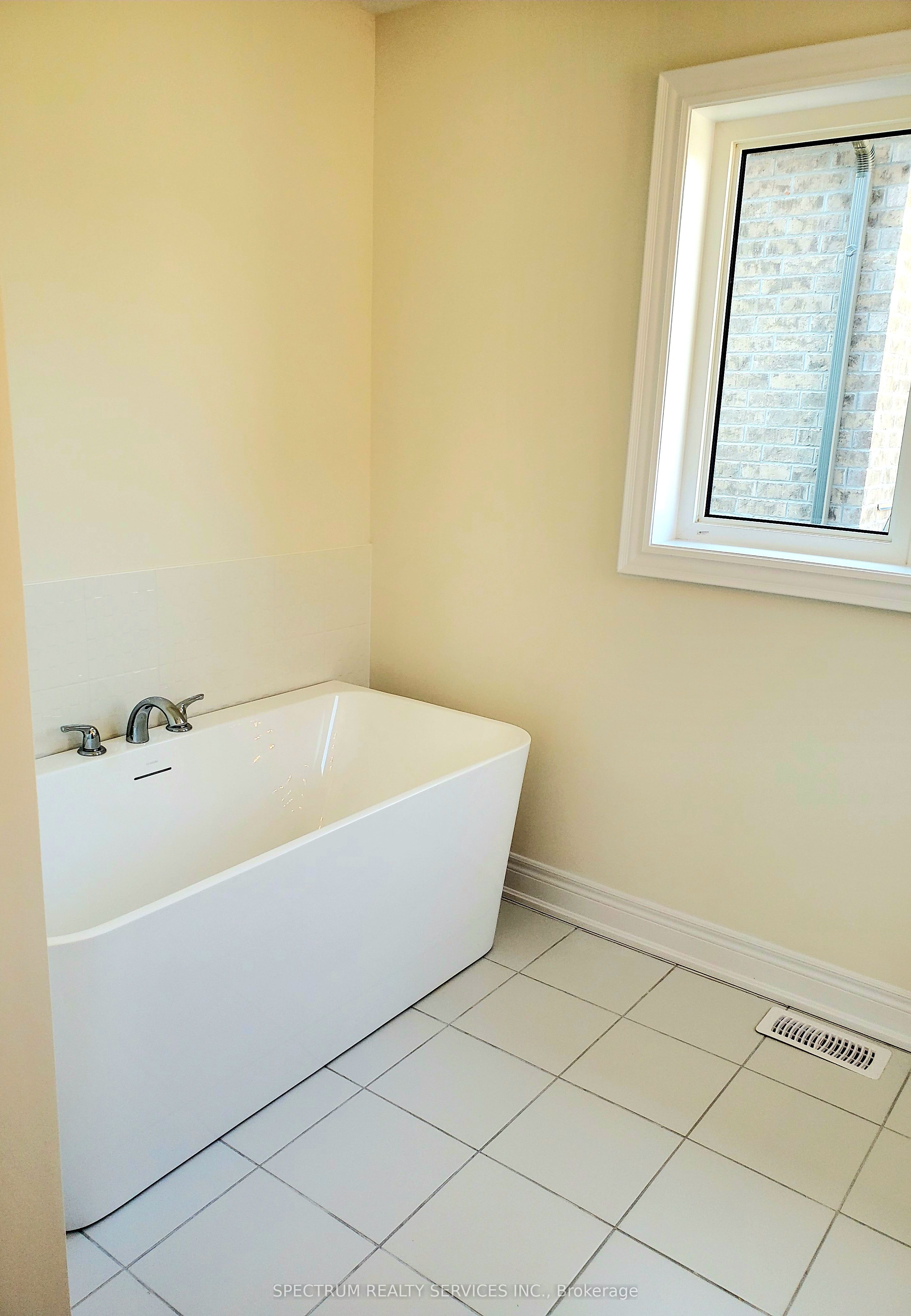 1 Rogerson St Property Photo 17