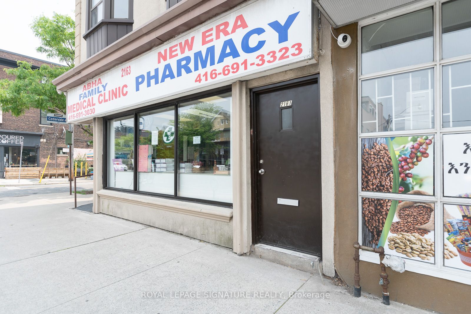 #a - 2161 Danforth Avenue Property Photo 20