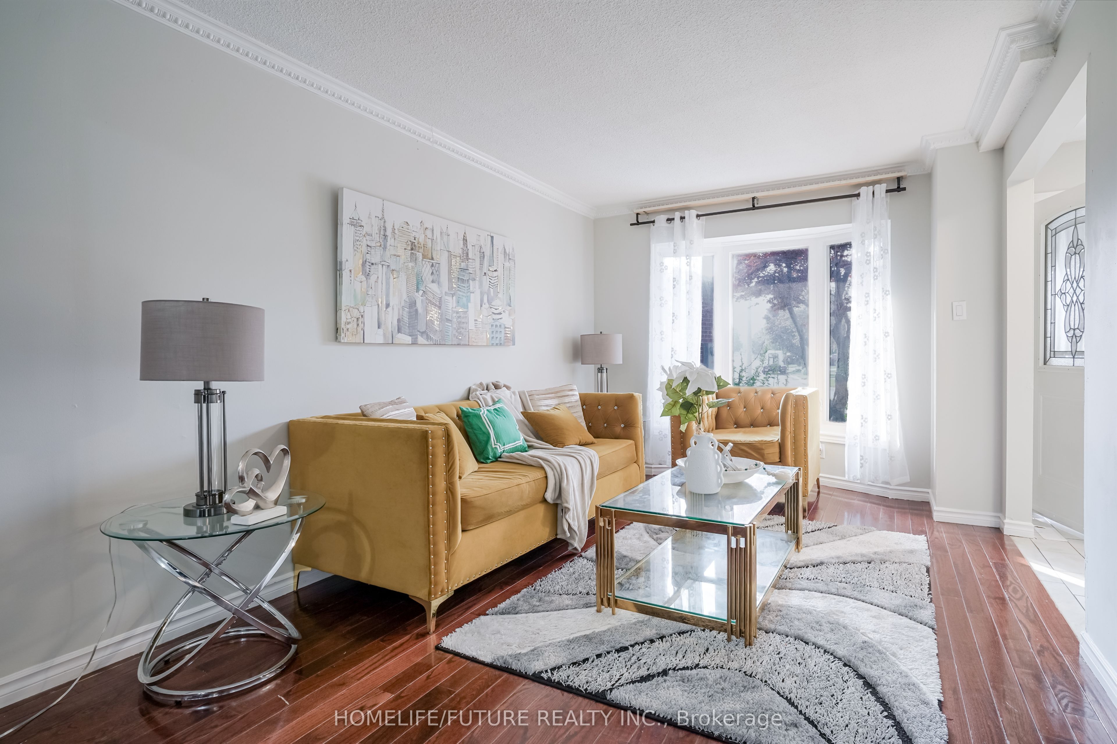 47 Carisbrooke Square Property Photo 6