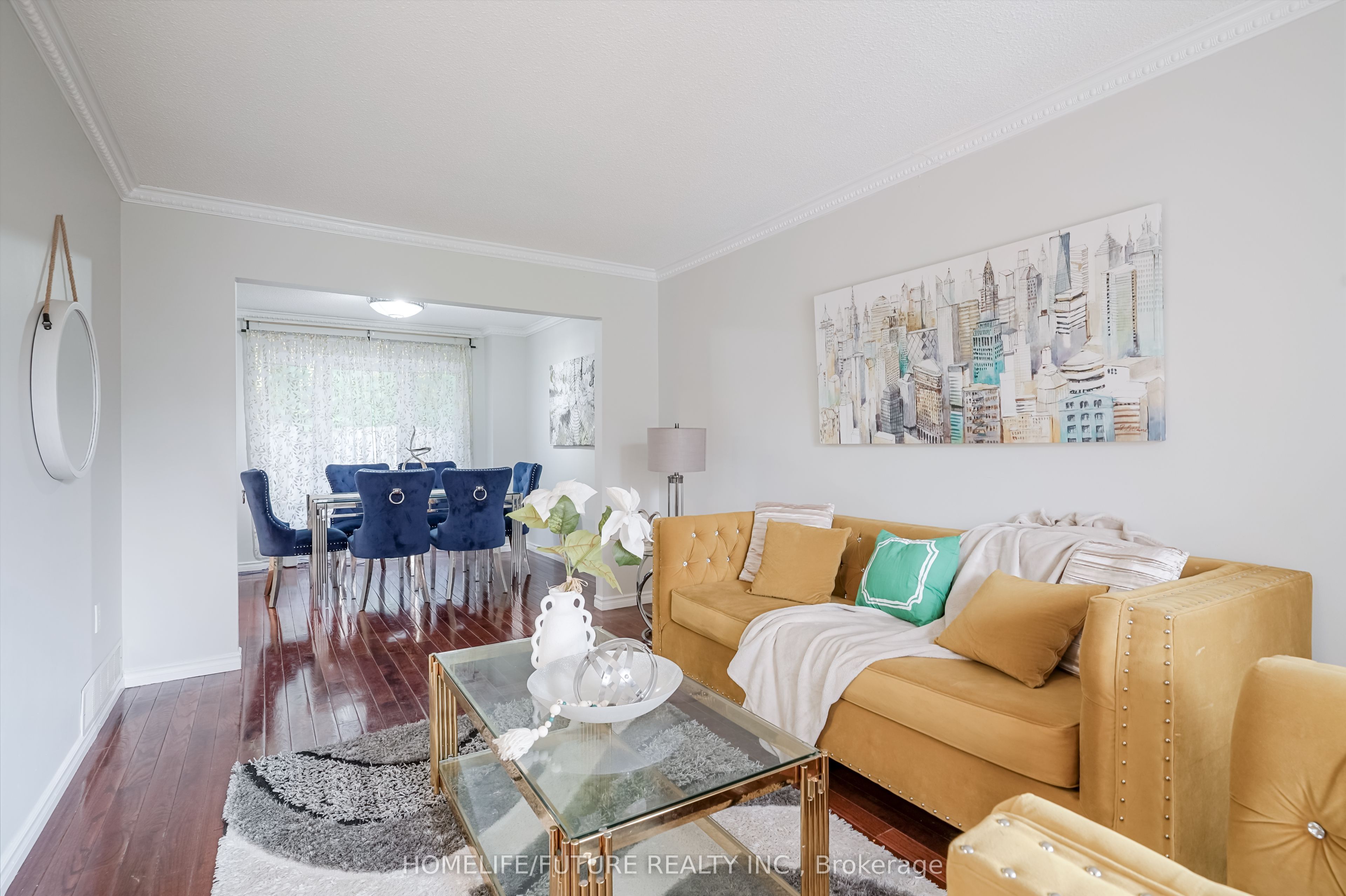 47 Carisbrooke Square Property Photo 8
