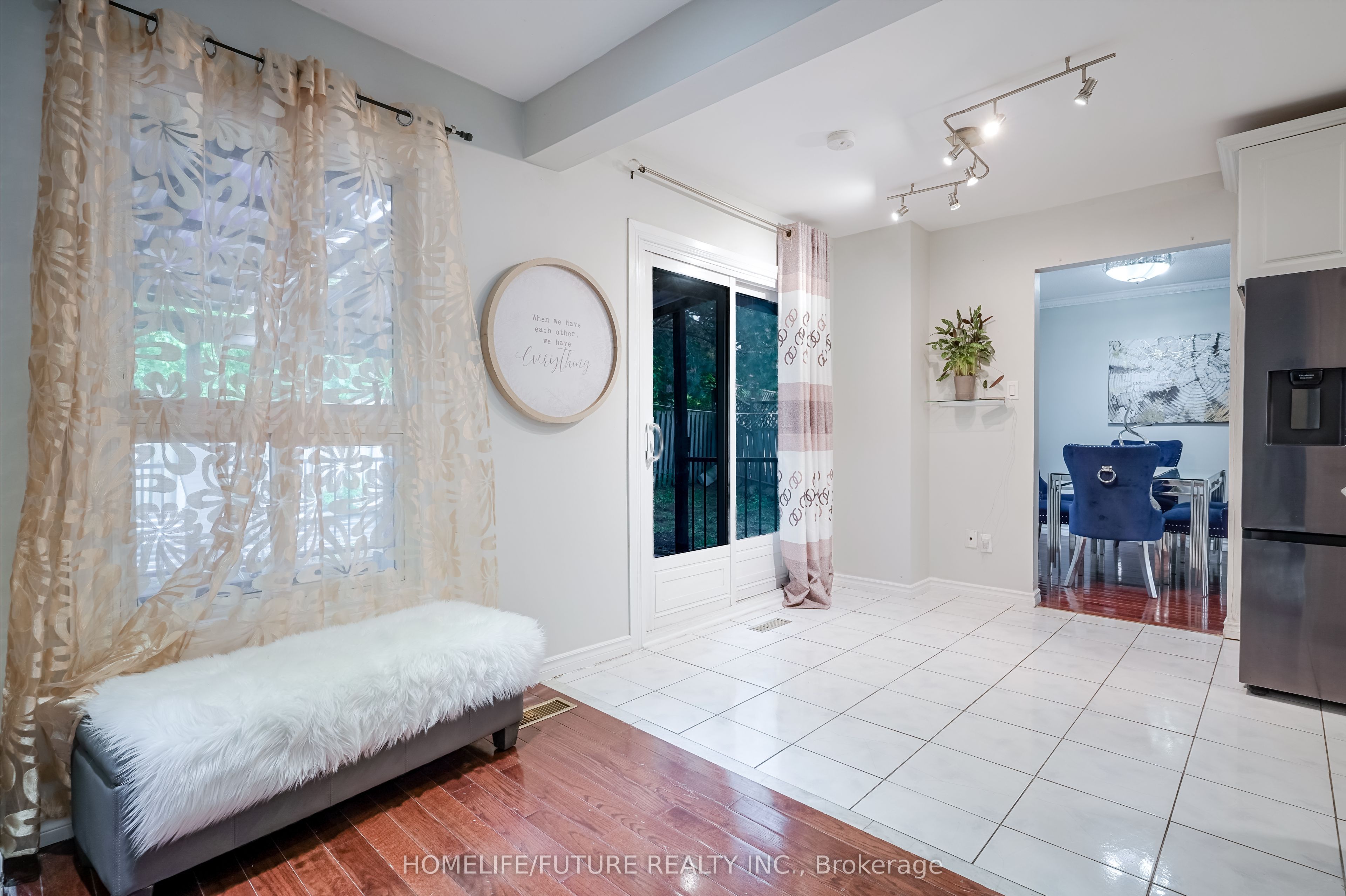 47 Carisbrooke Square Property Photo 17