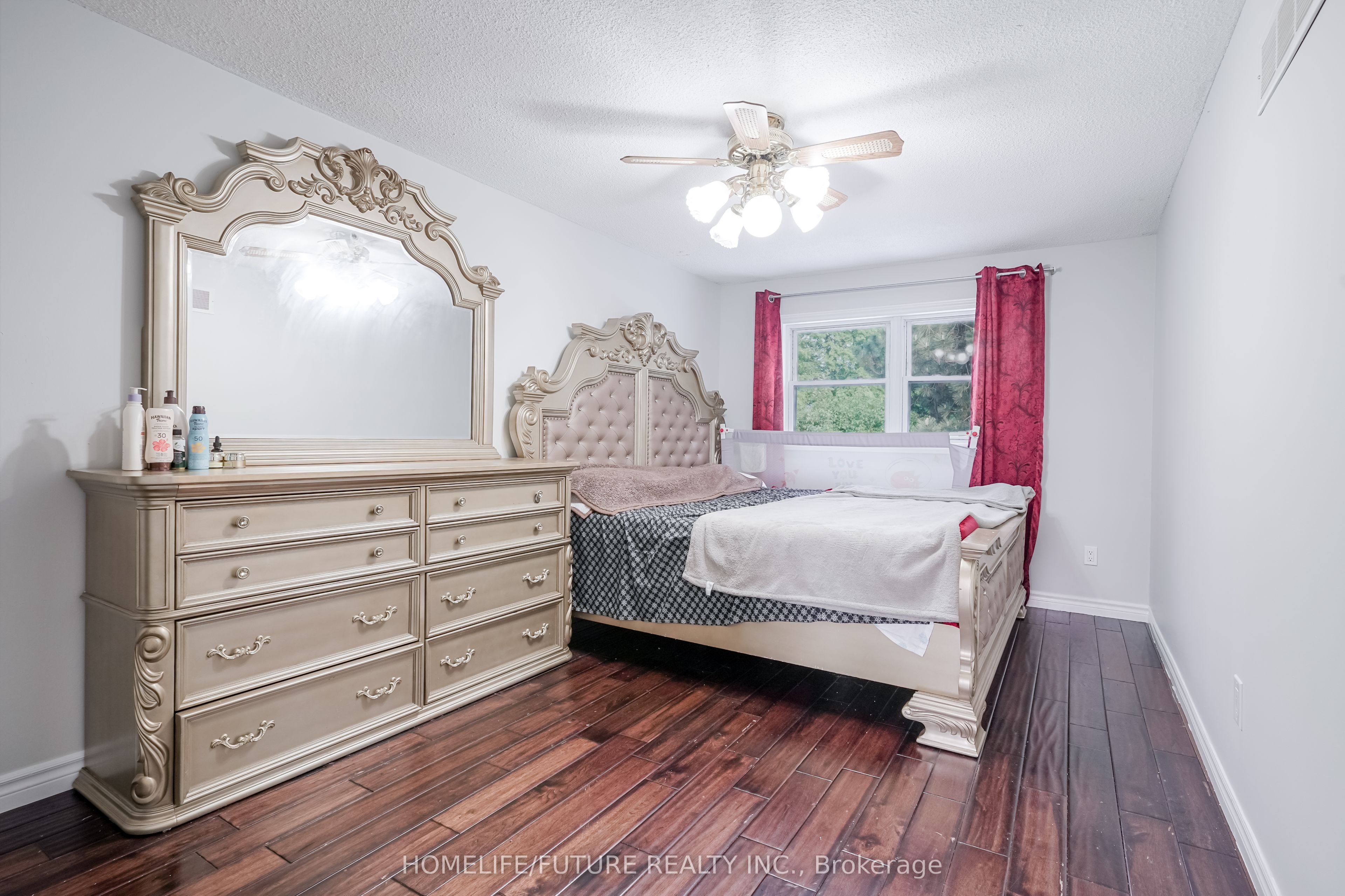 47 Carisbrooke Square Property Photo 23