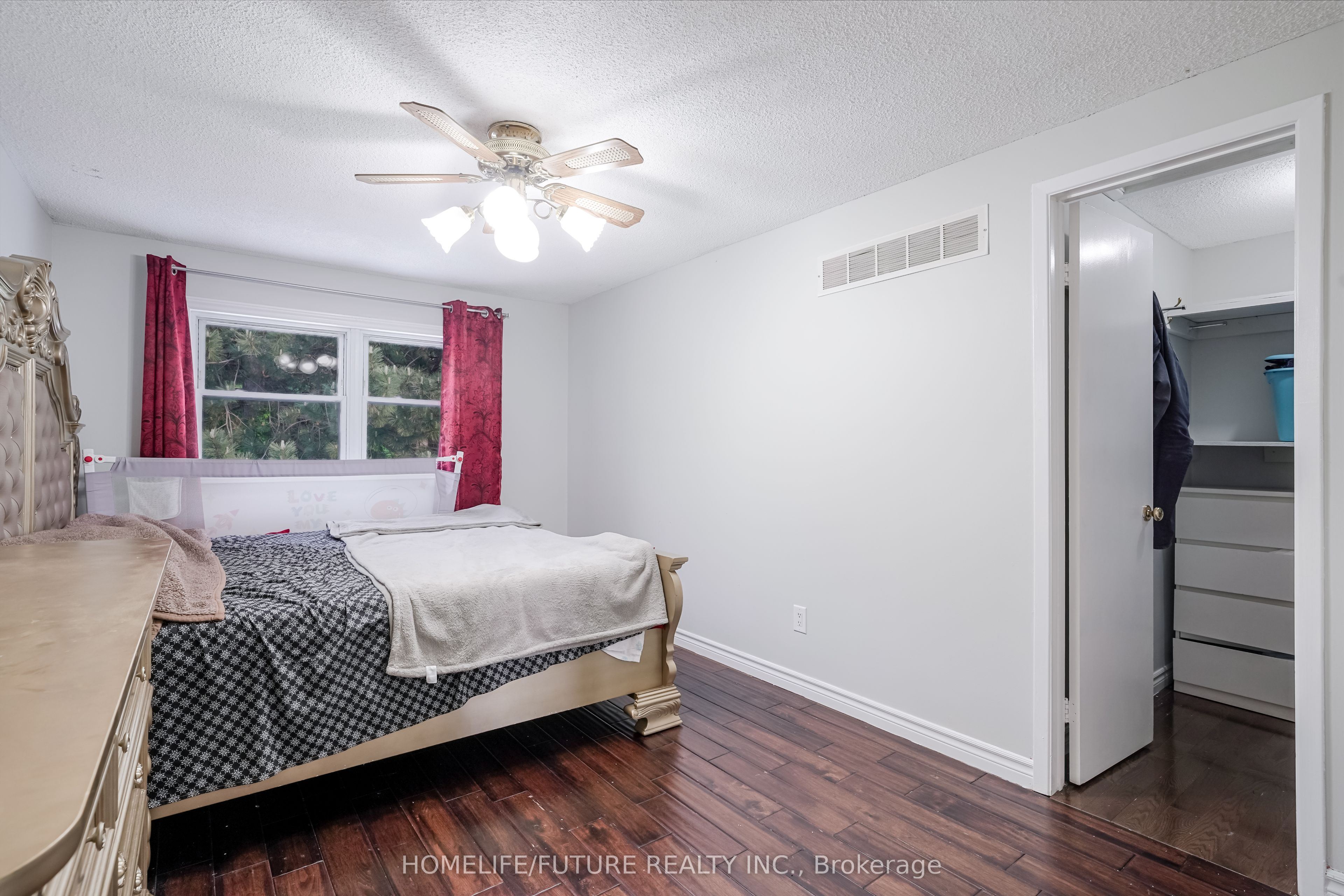 47 Carisbrooke Square Property Photo 24