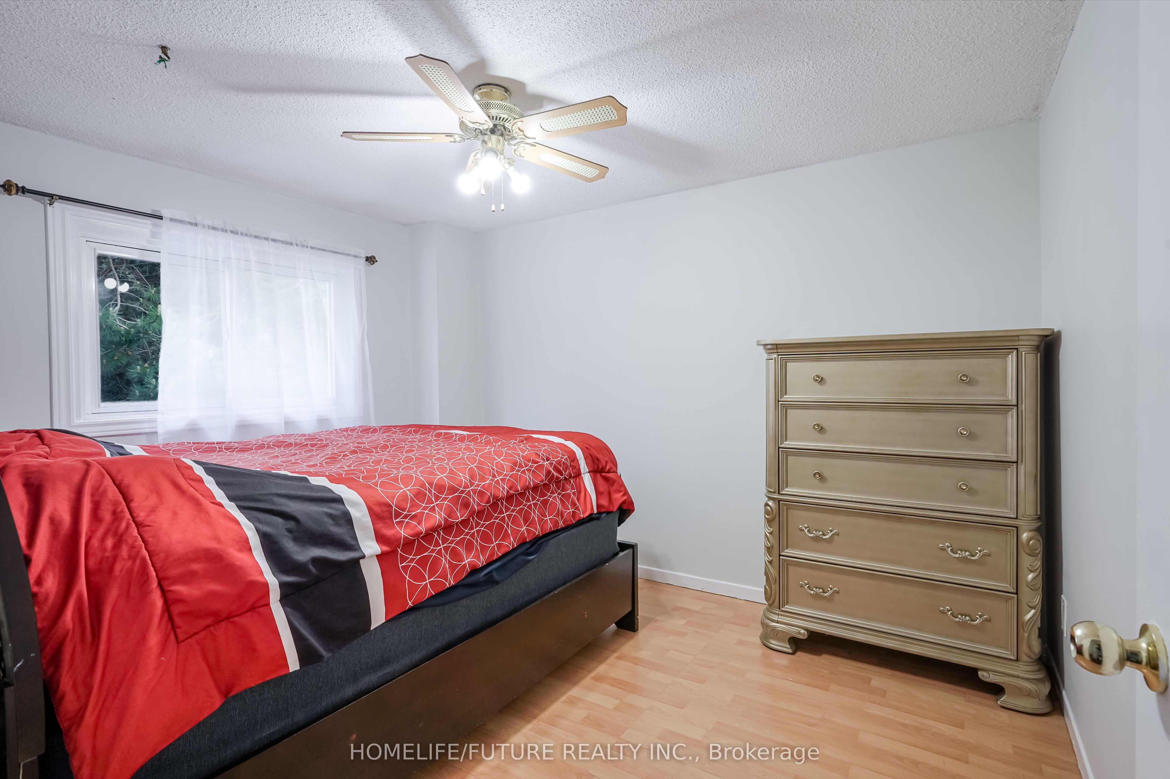 47 Carisbrooke Square Property Photo 28