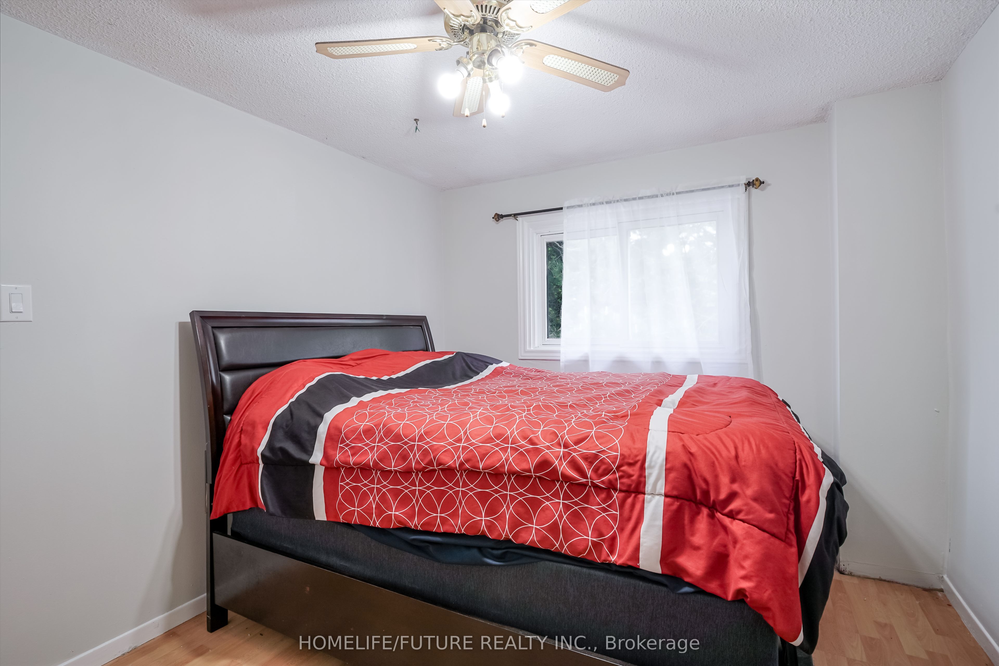 47 Carisbrooke Square Property Photo 29