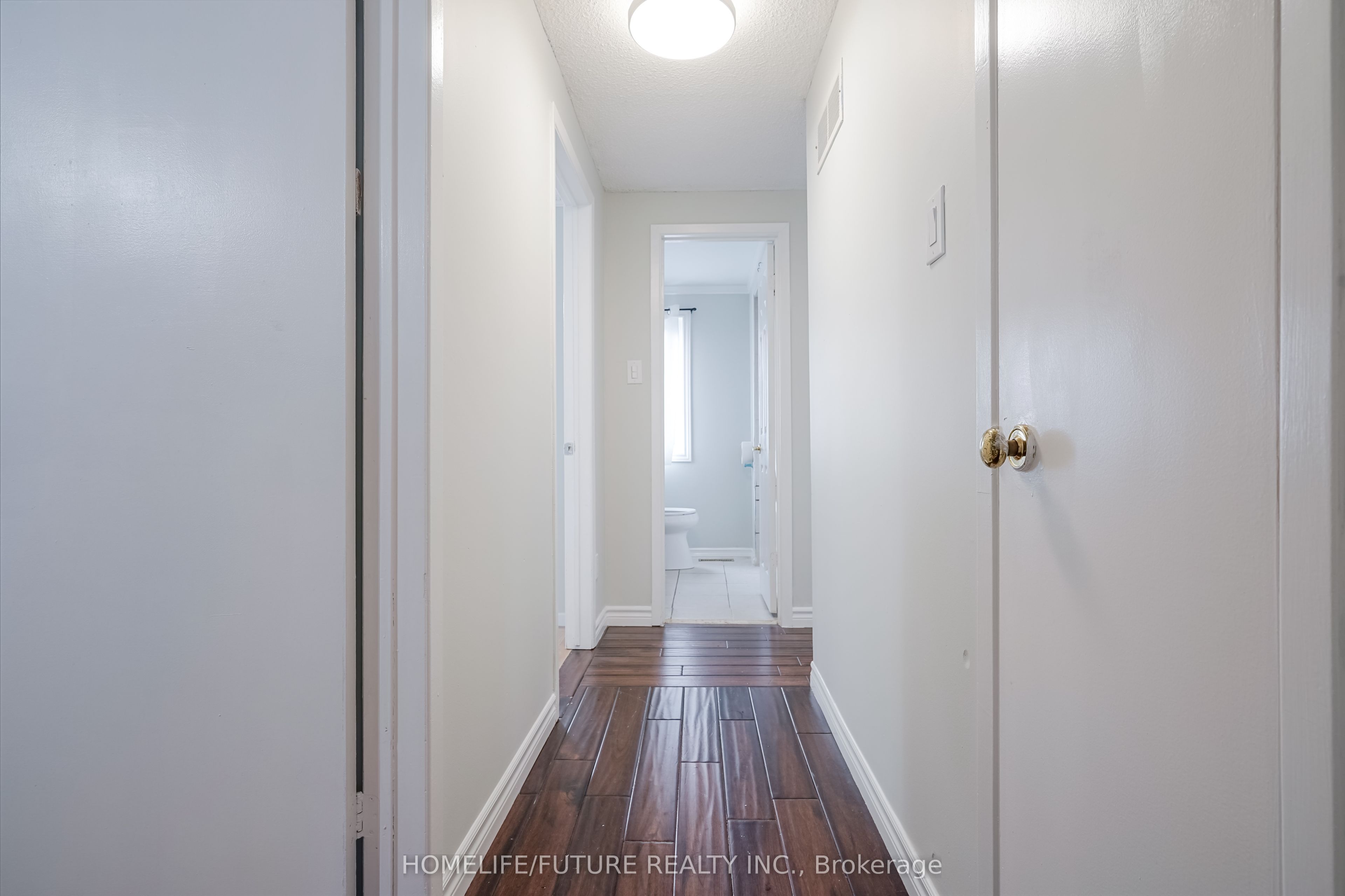47 Carisbrooke Square Property Photo 32