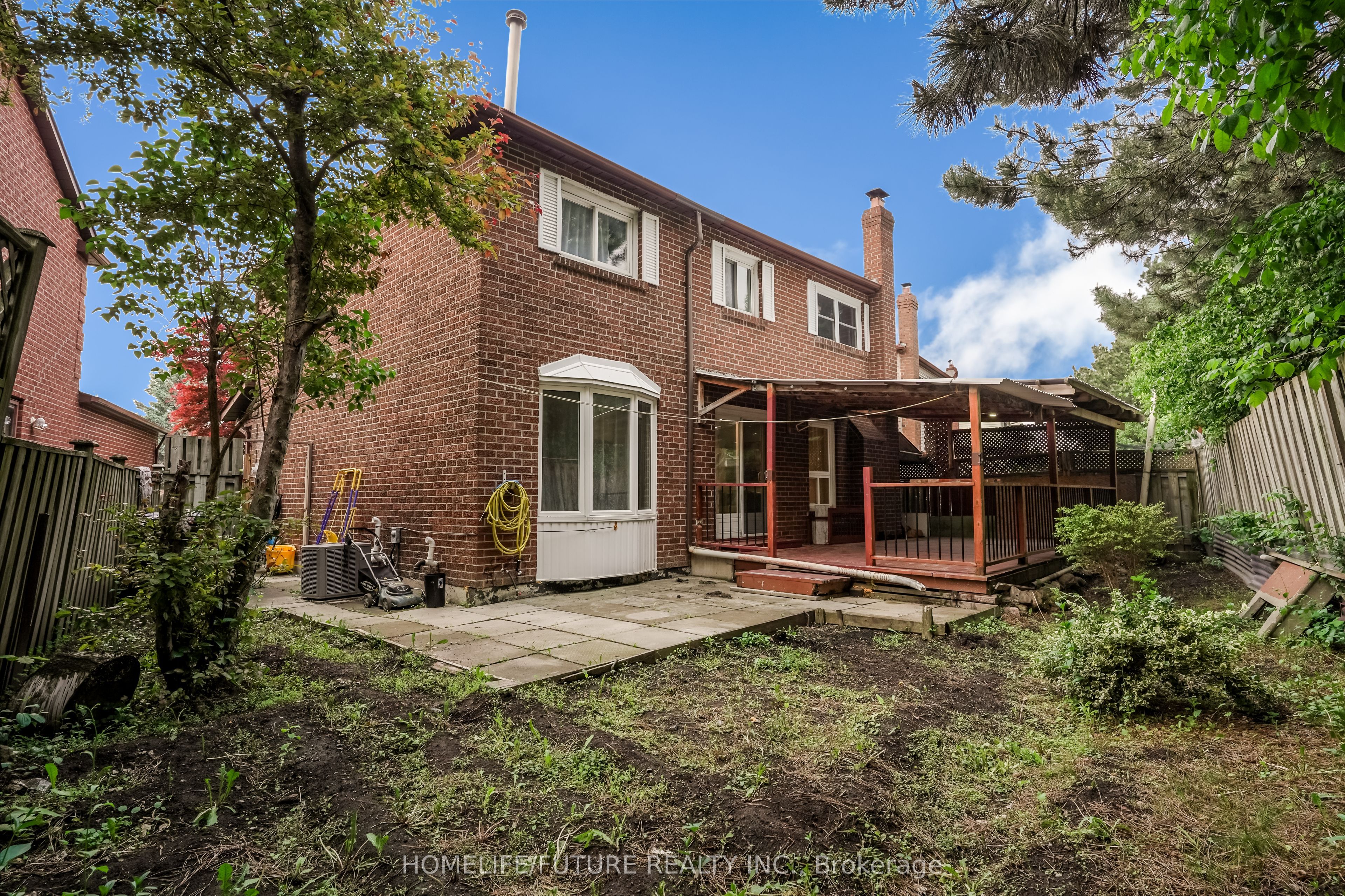 47 Carisbrooke Square Property Photo 46