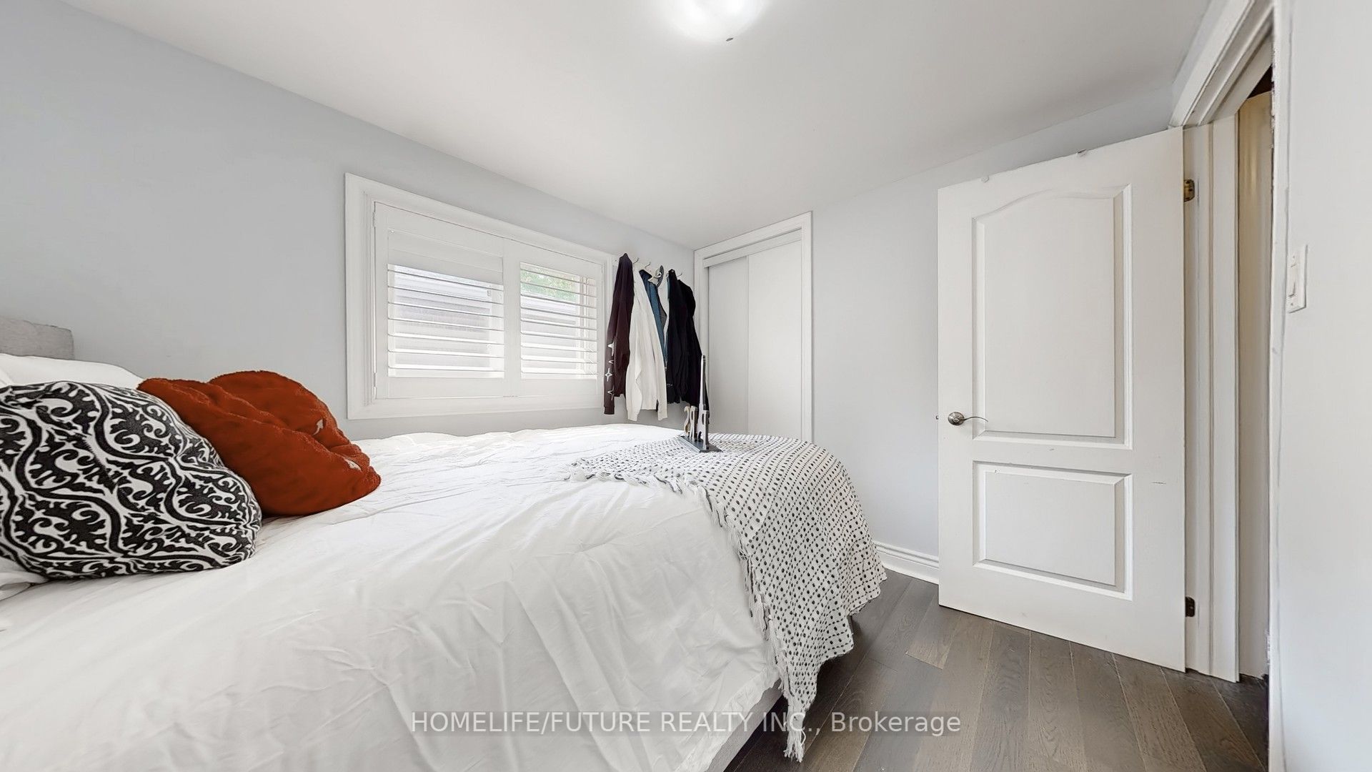 72 Sealstone Terrace Property Photo 23