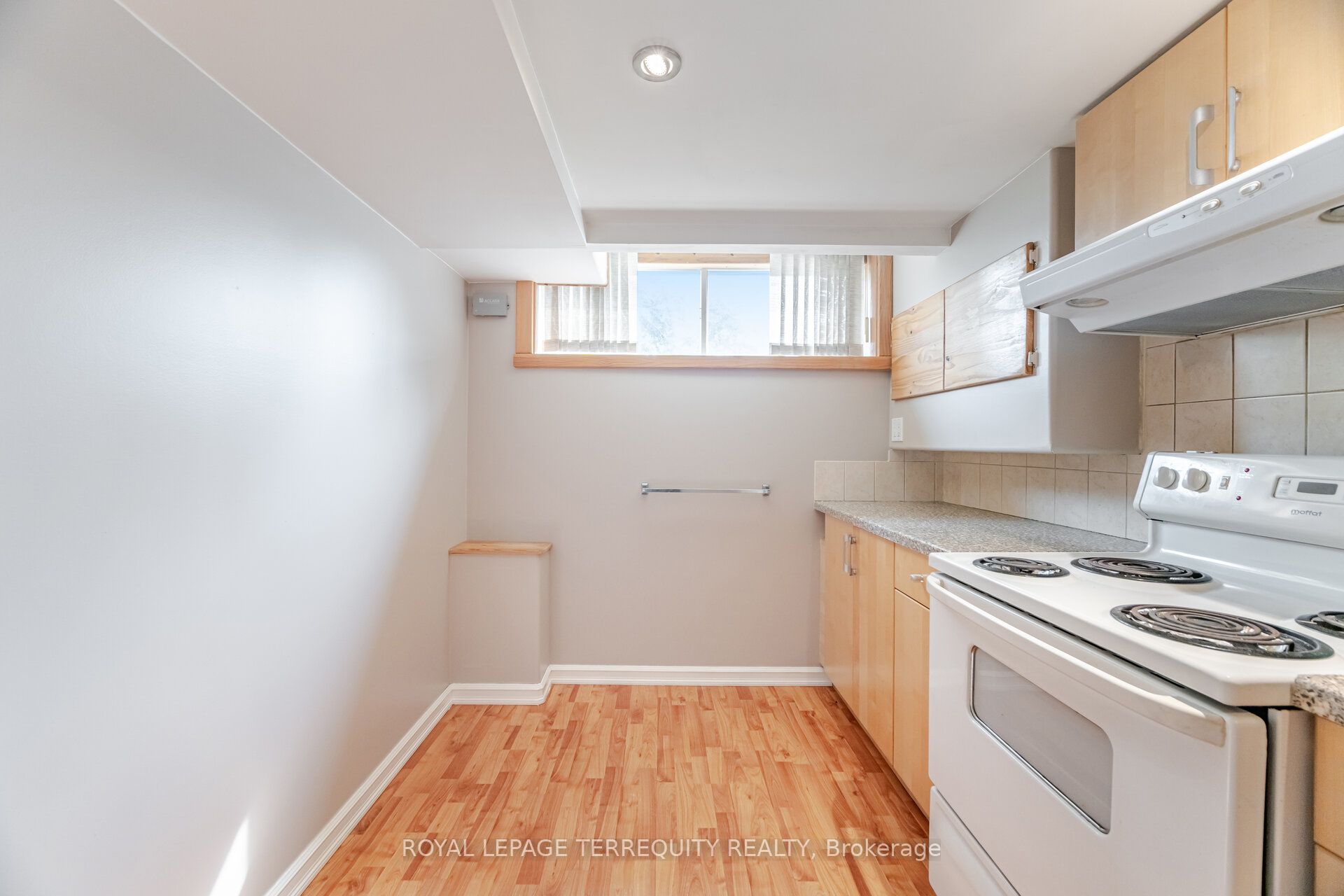 #2 - 4 Bromton Drive Property Photo 10