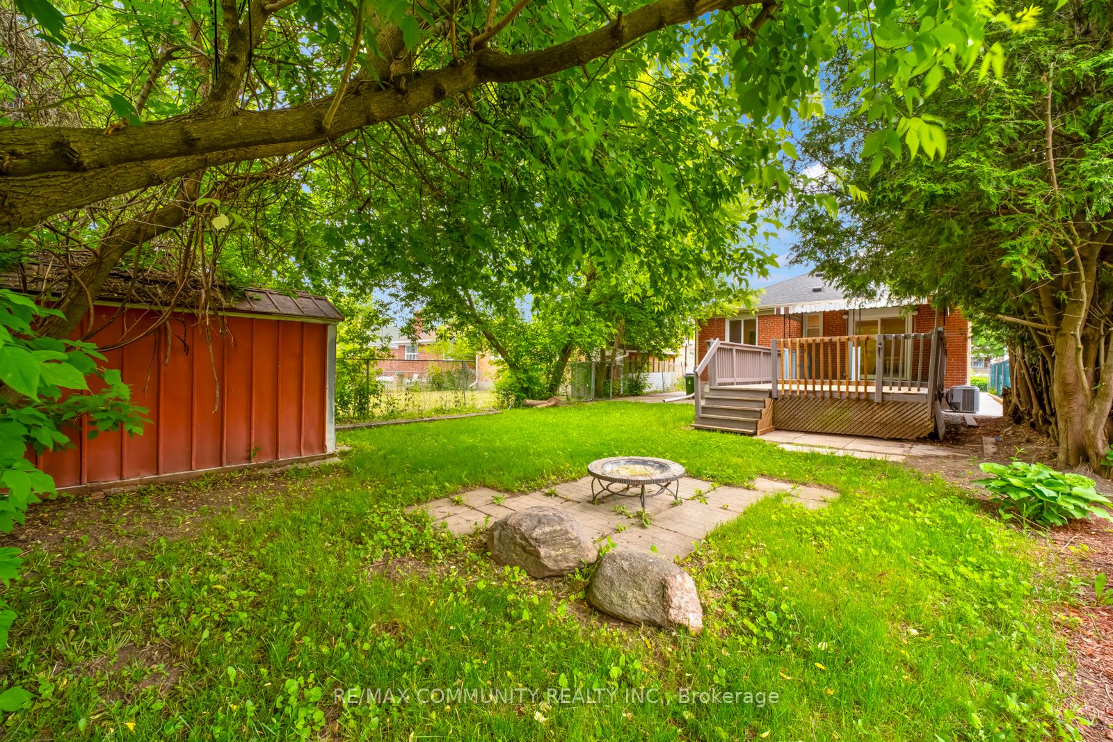 22 Miramar Crescent Property Photo 45