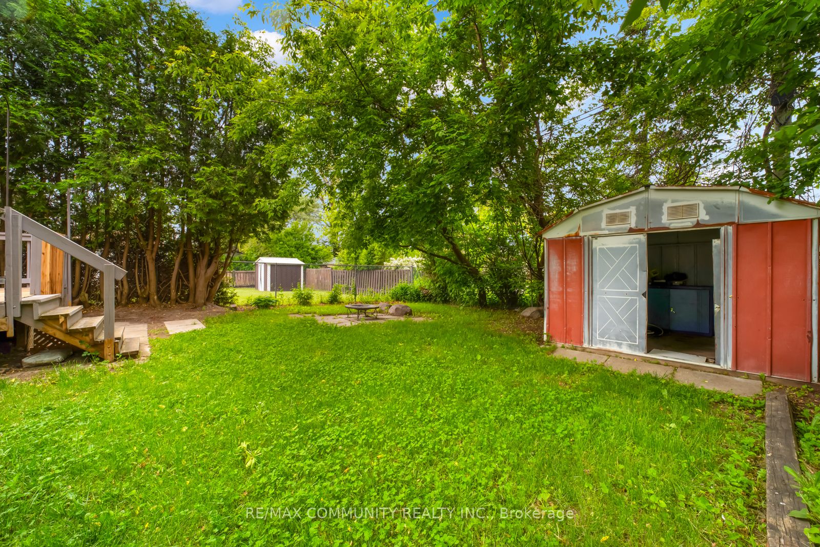 22 Miramar Crescent Property Photo 46