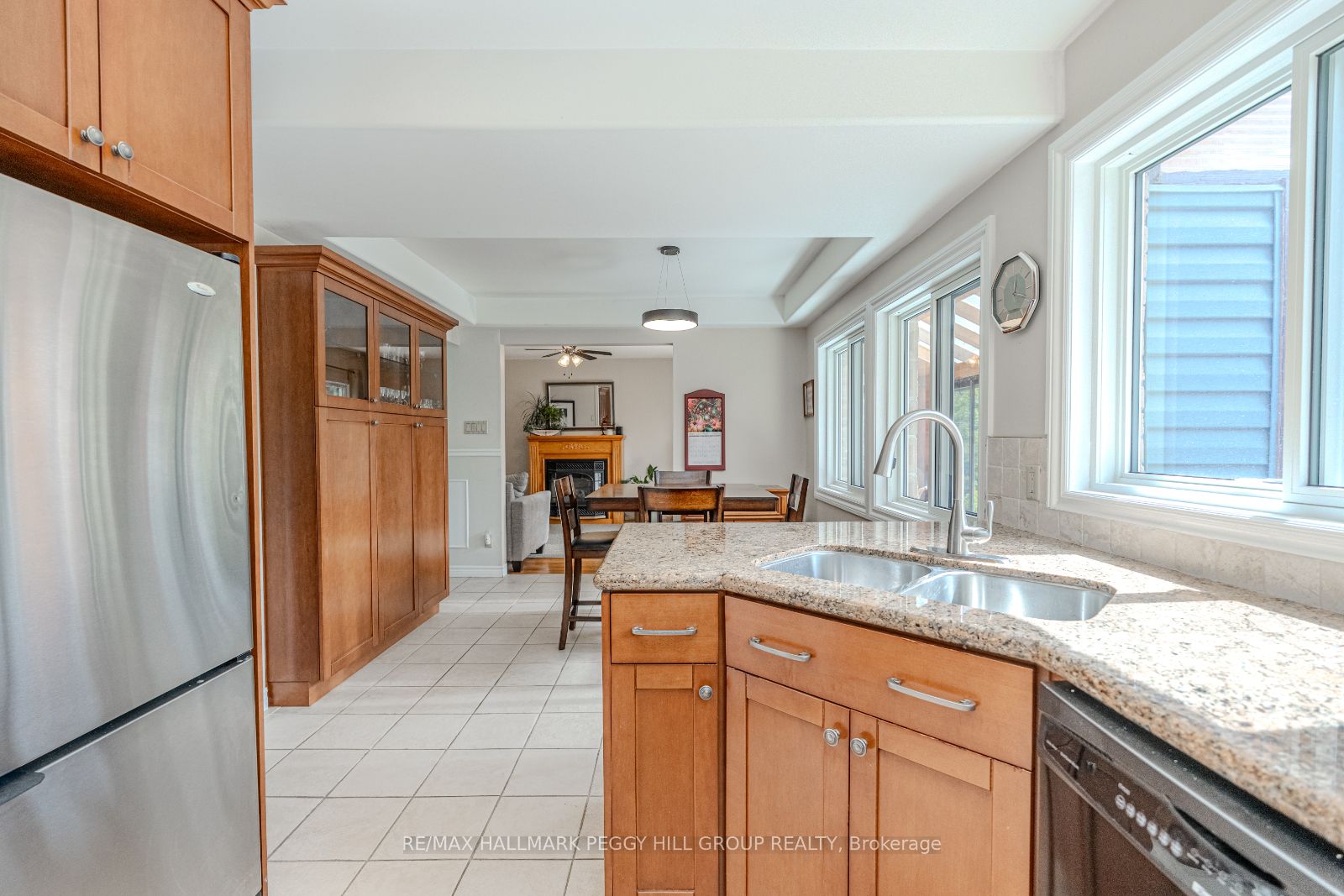 105 Broadview Ave Property Photo 7