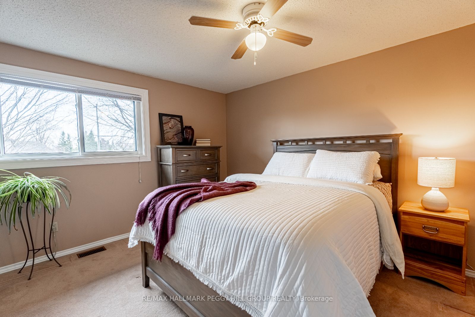 105 Broadview Ave Property Photo 15