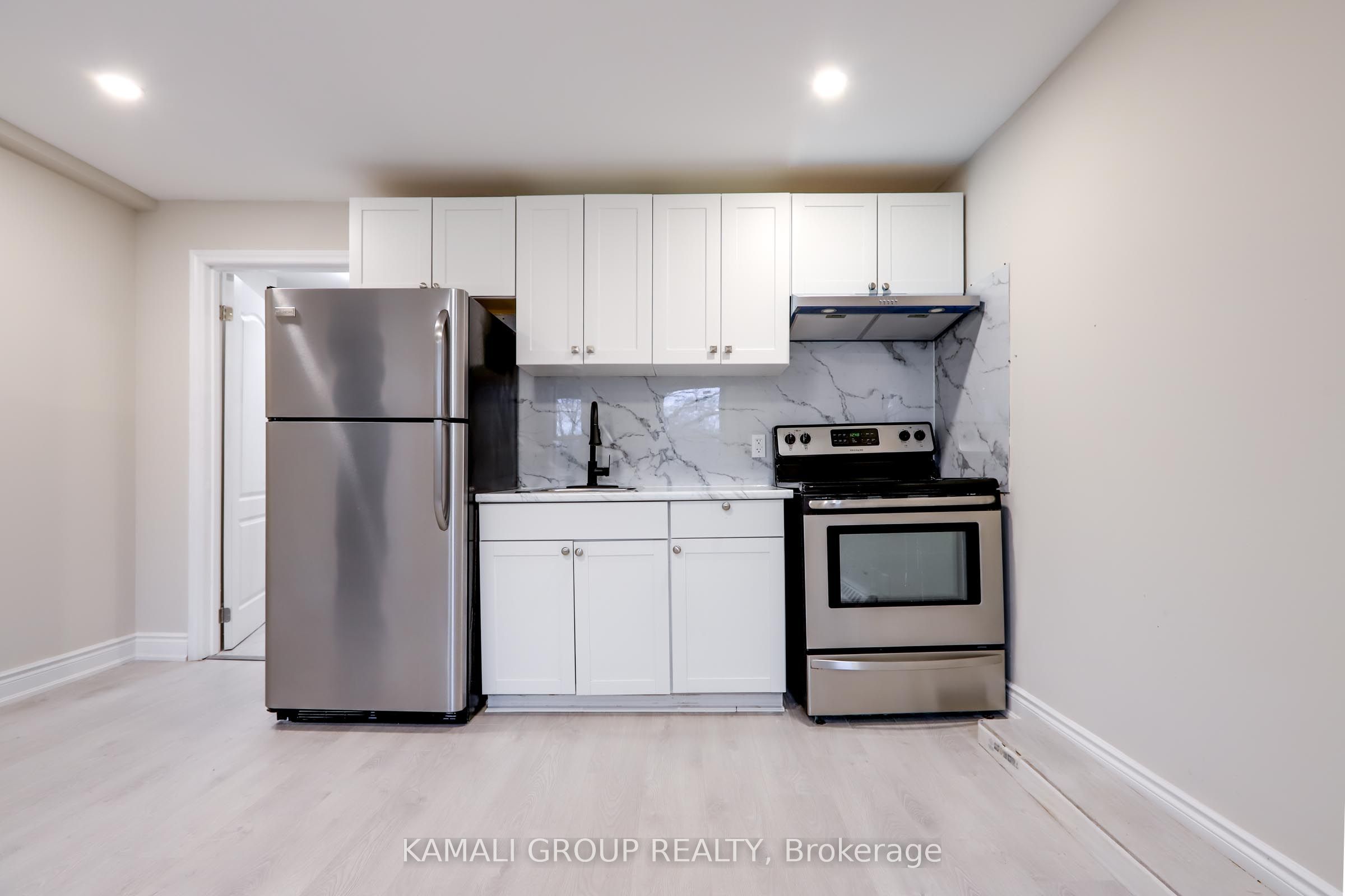 #unit 1 - 81 Mcmillan Drive Property Photo 2