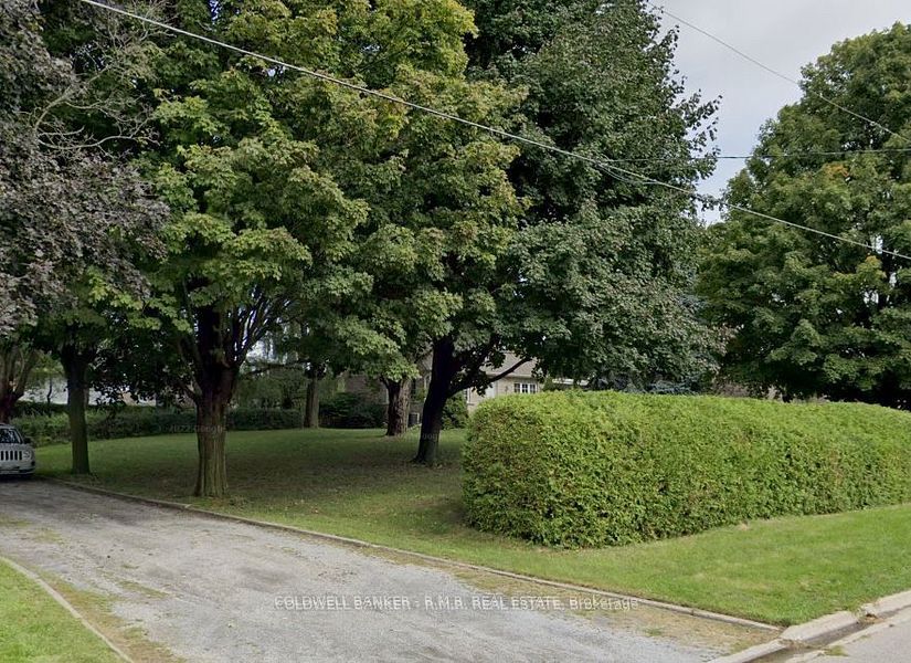 900 Parklane Ave Property Photo 1