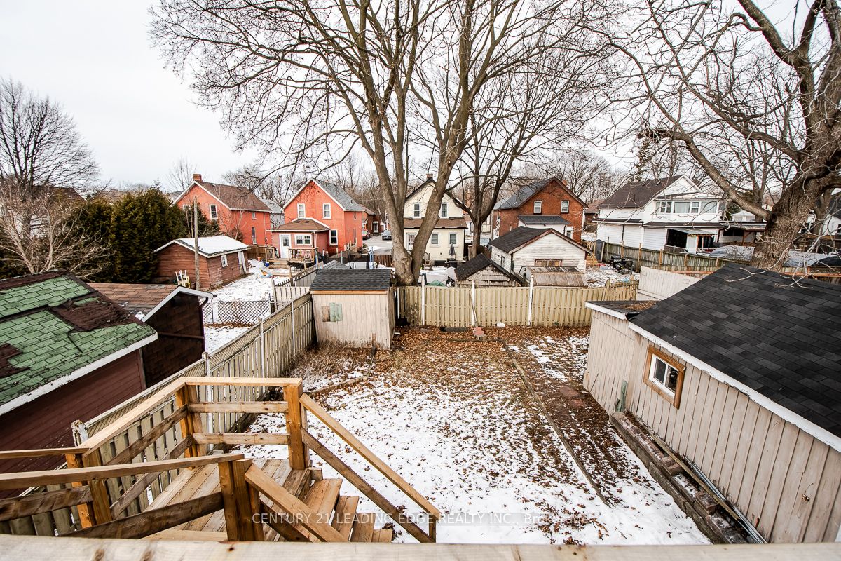 #upper - 128 Summer Street Property Photo 19