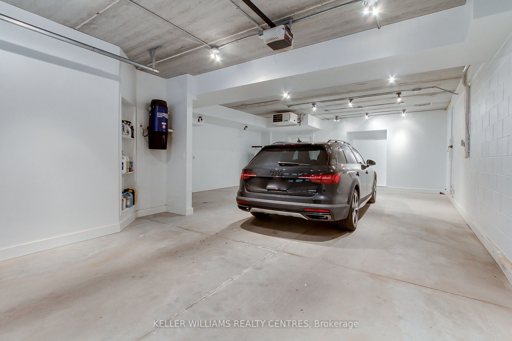 490 Whitevale Road Property Photo 10