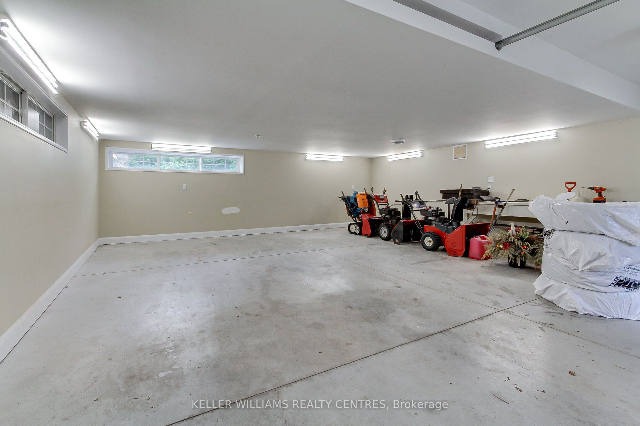 490 Whitevale Road Property Photo 18