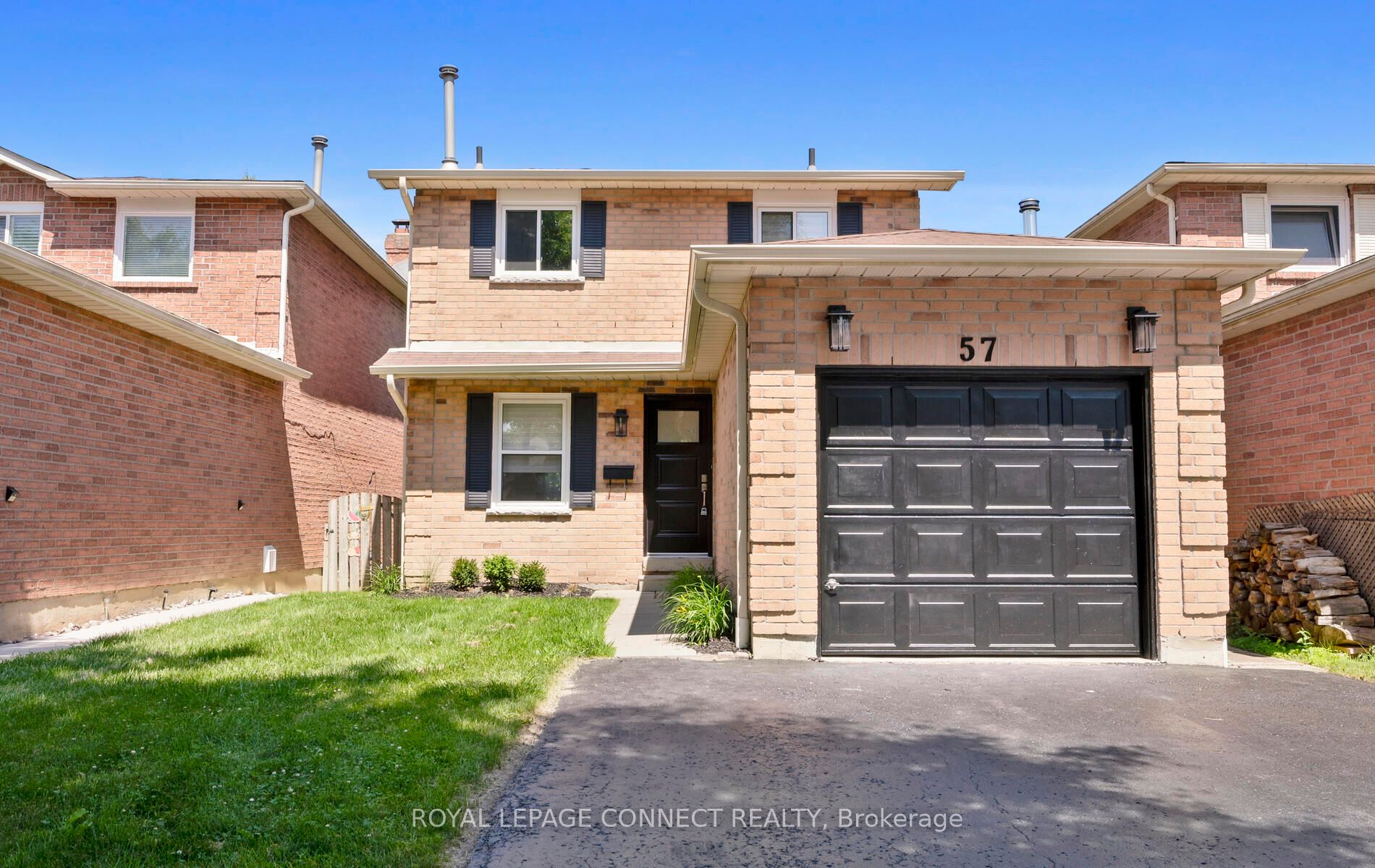 57 Daniels Crescent Property Photo 1