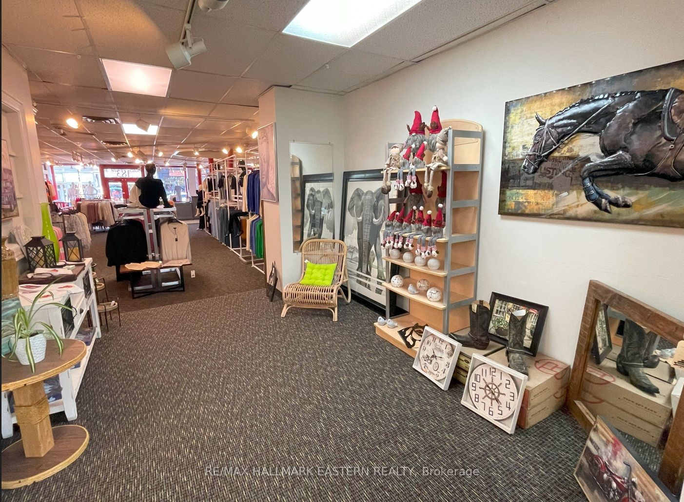 191 Queen Street Property Photo 14