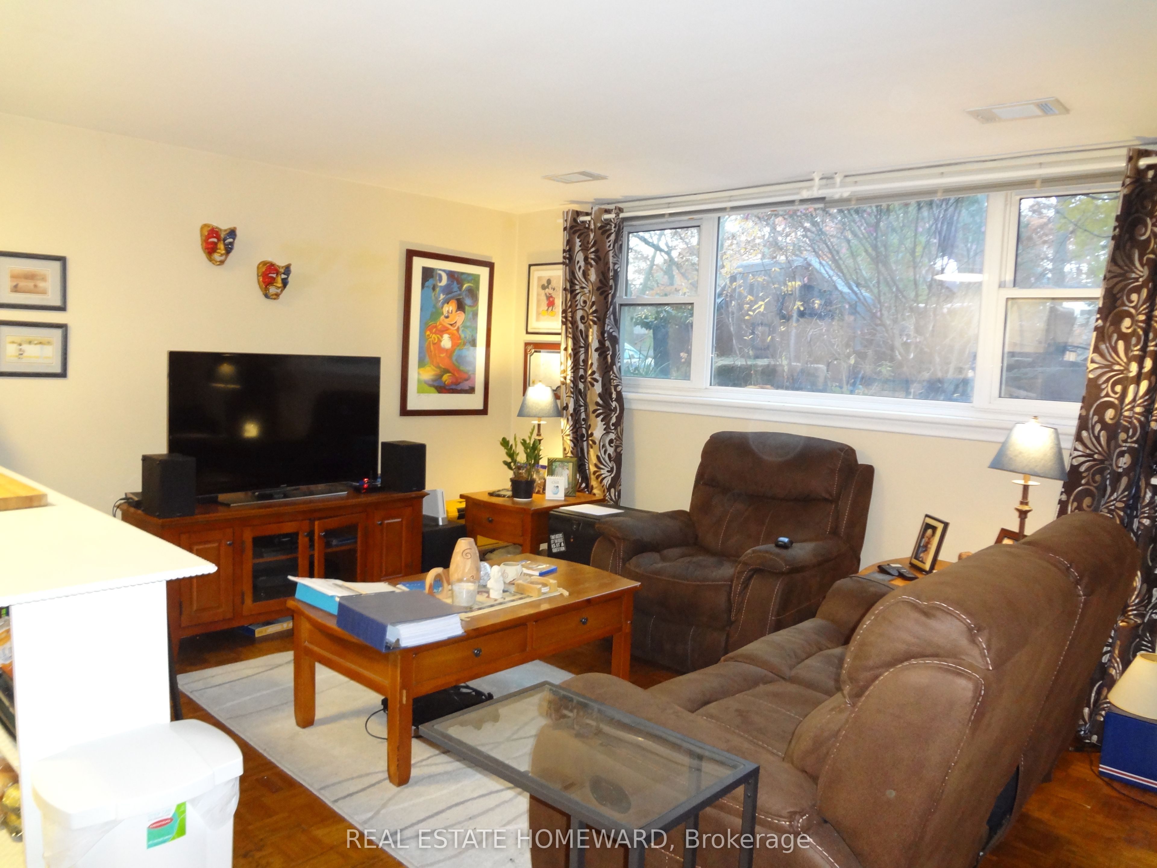 #lower - 21 Love Crescent Property Photo 14