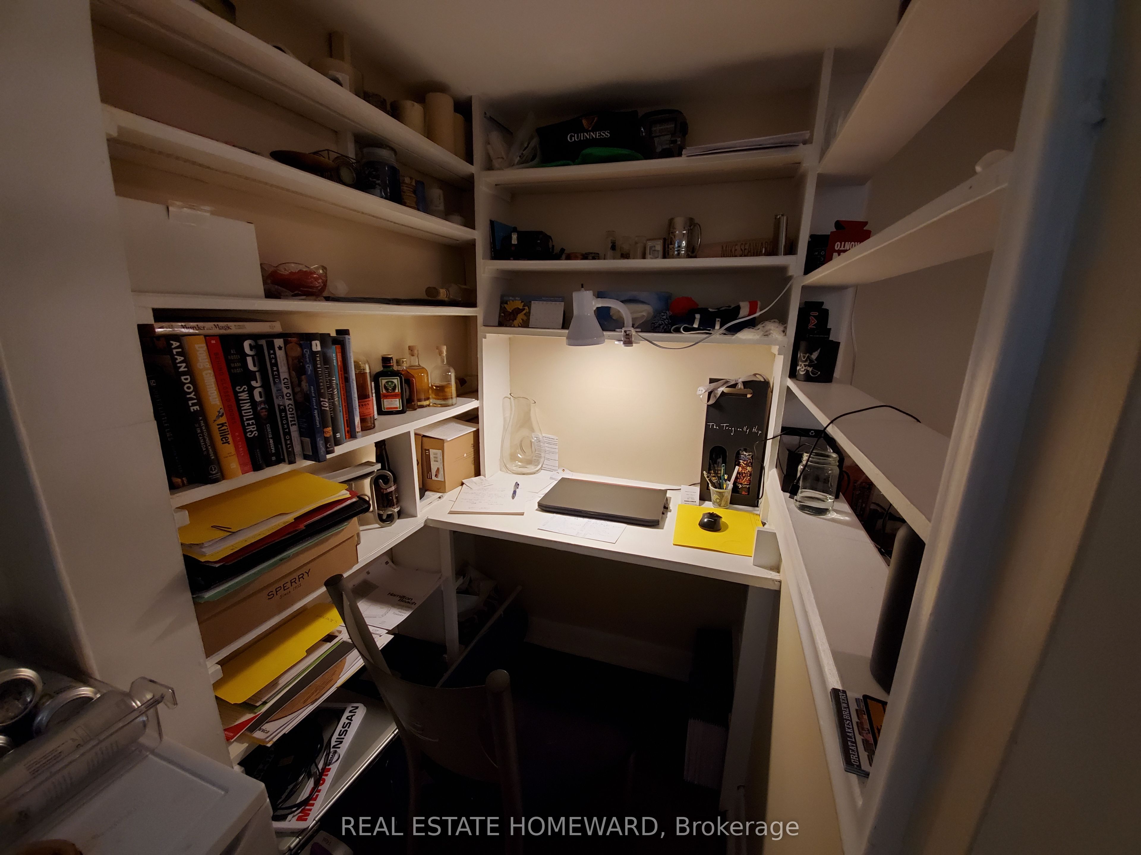 #lower - 21 Love Crescent Property Photo 18