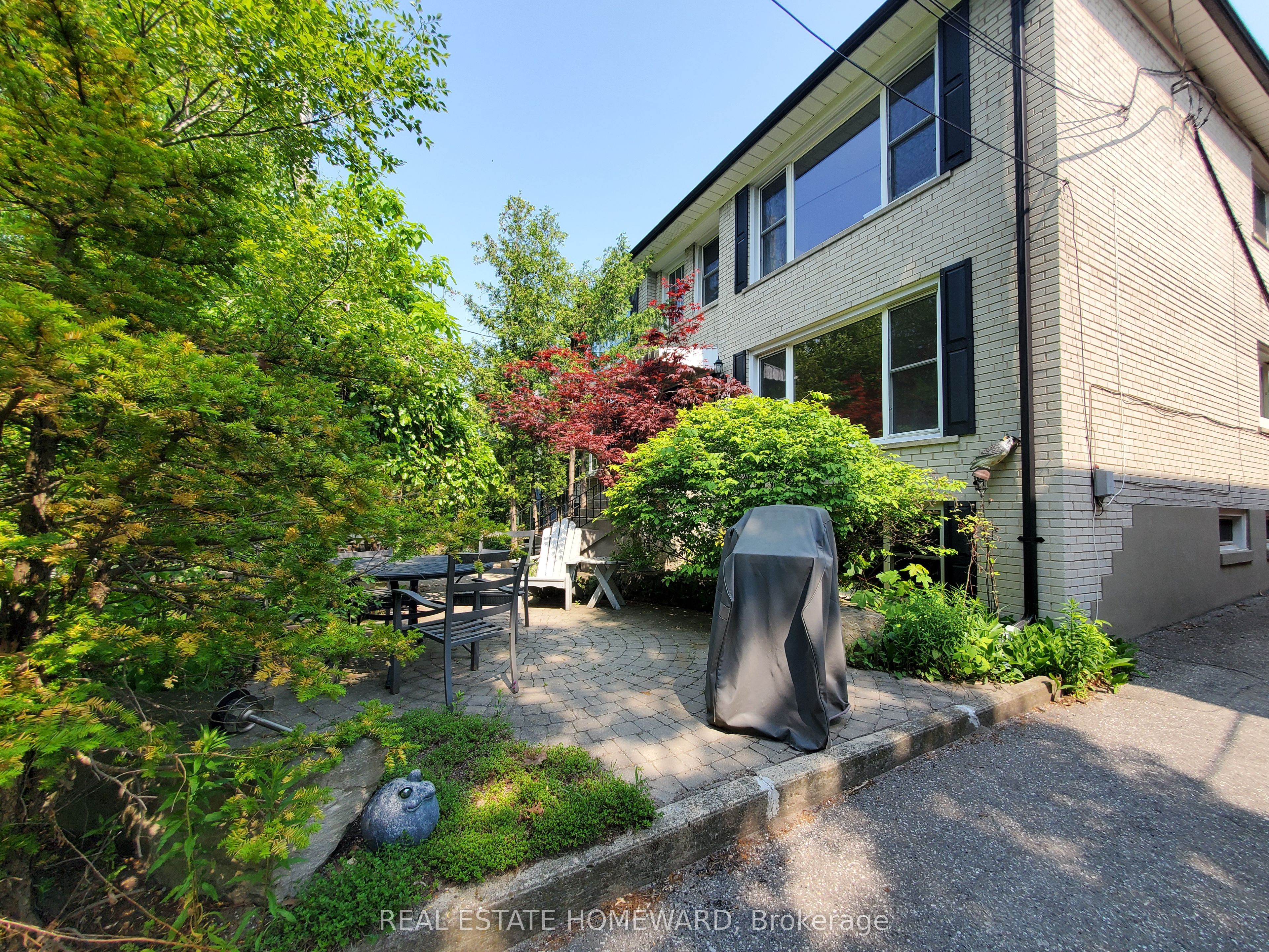 #lower - 21 Love Crescent Property Photo 37