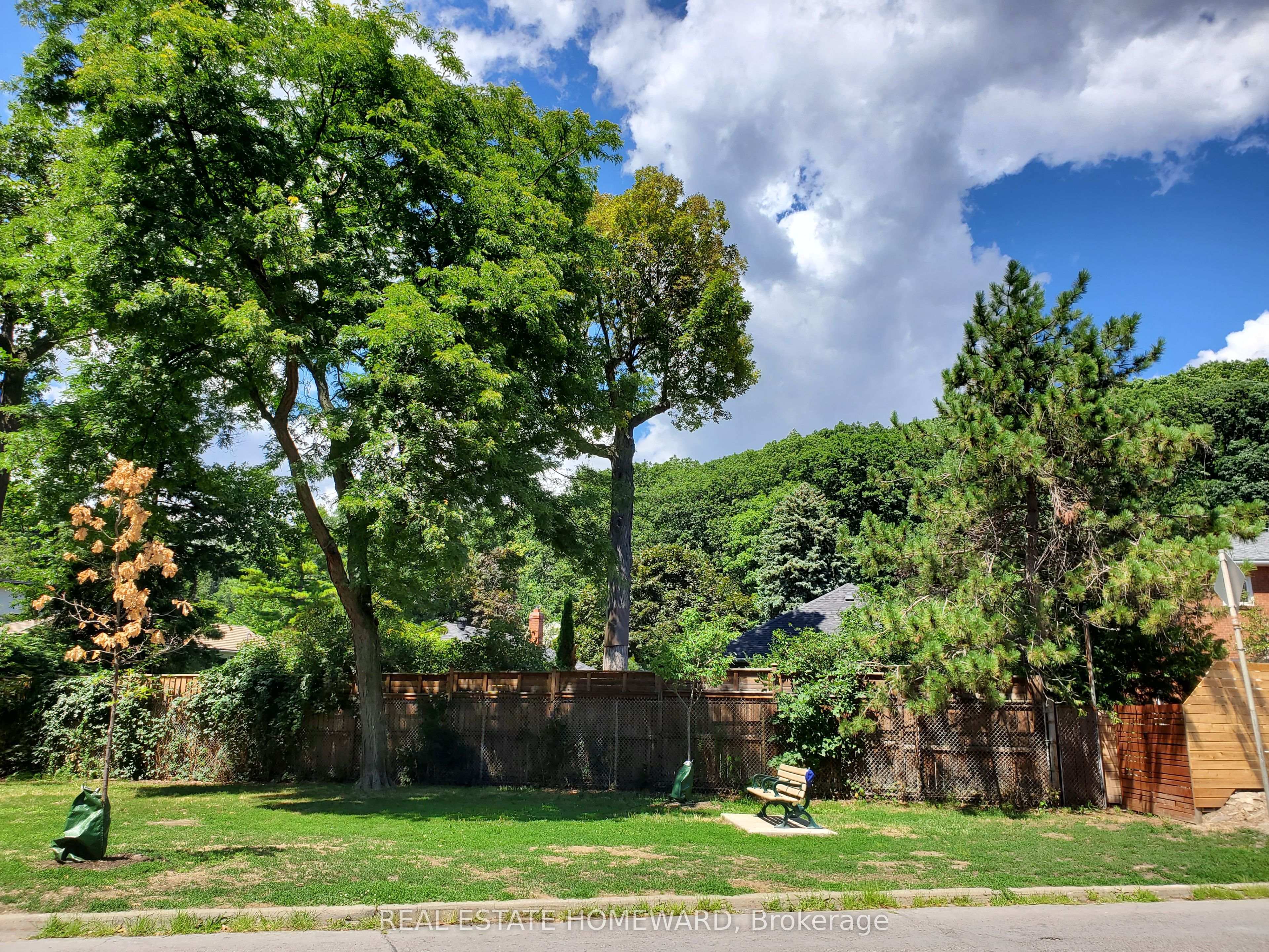 #lower - 21 Love Crescent Property Photo 40