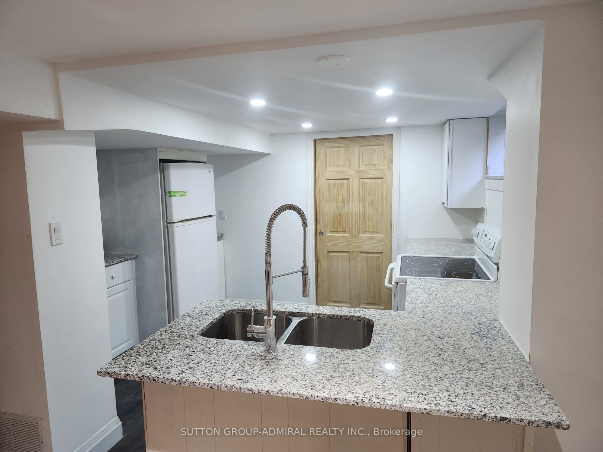 602 Dean Avenue Property Photo 6