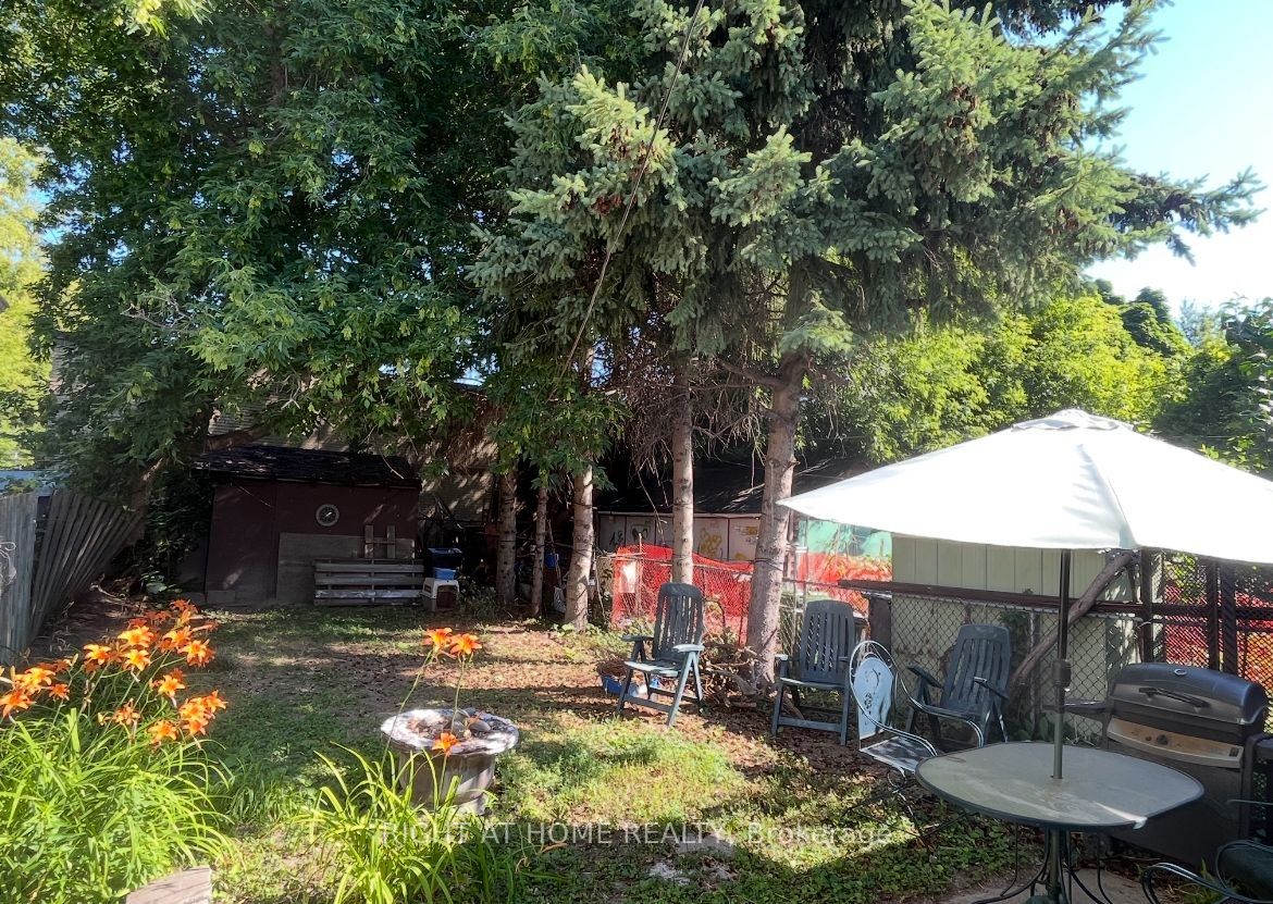 4 Lucy Avenue Property Photo 10