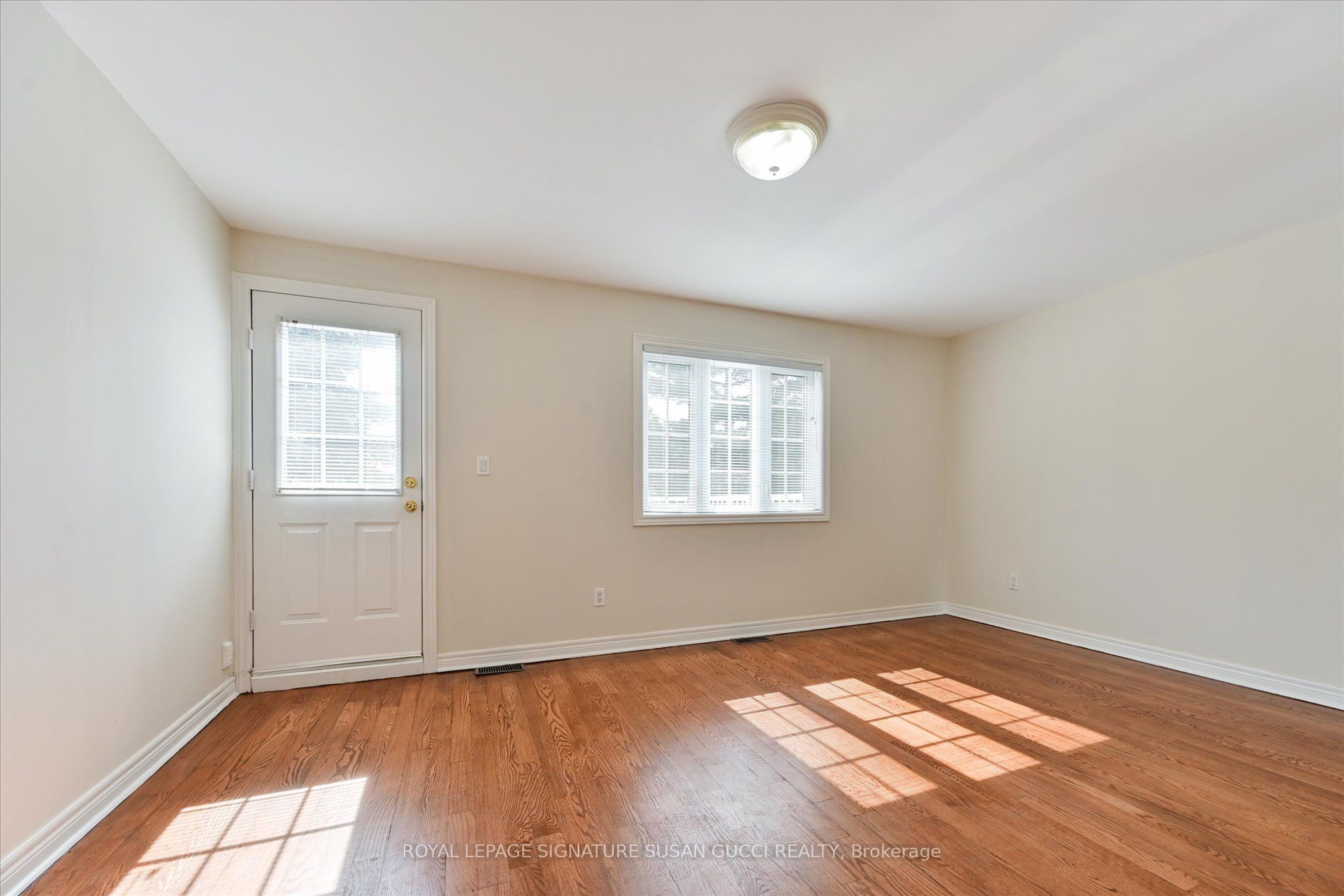 454 Donlands Avenue Property Photo 16