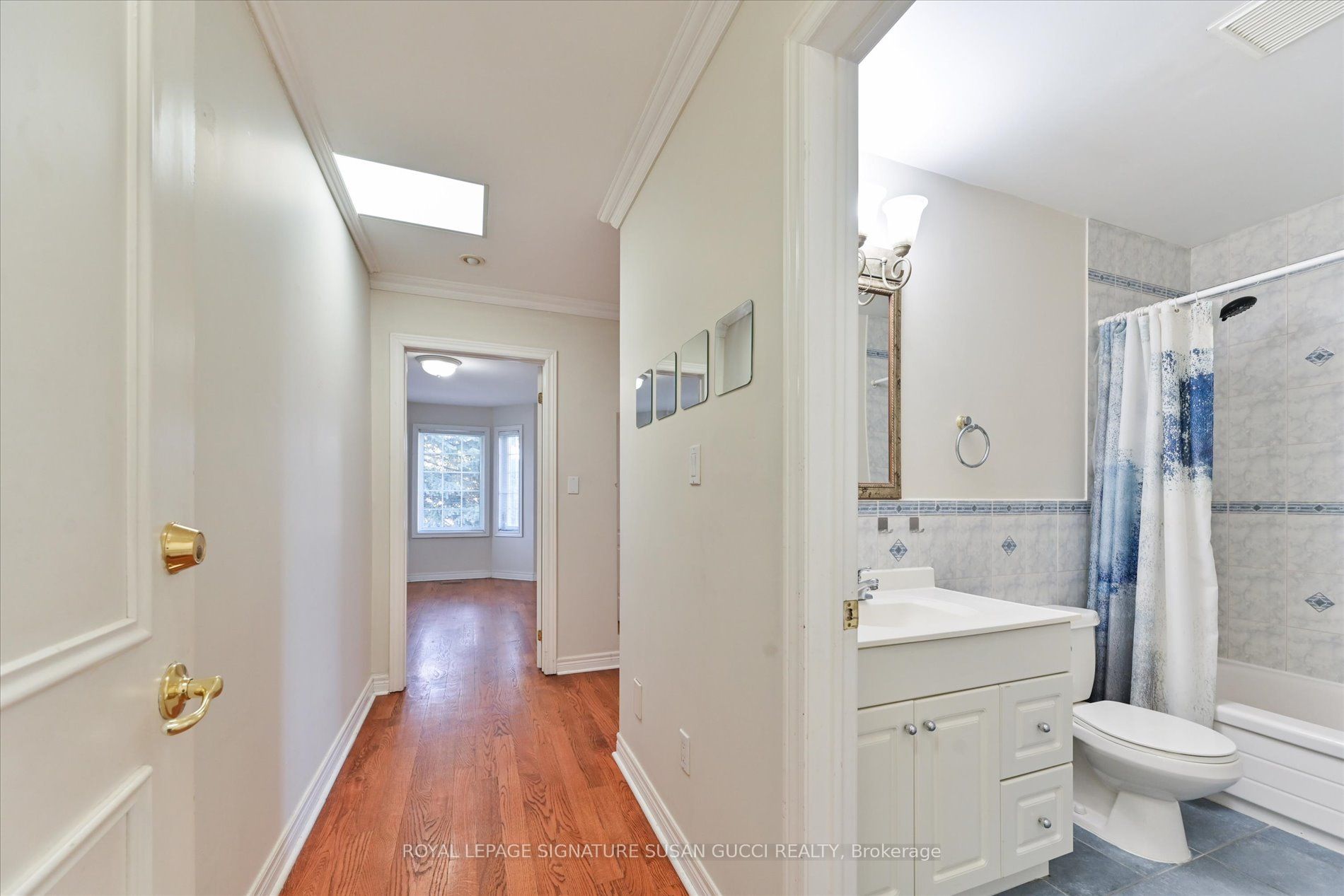 454 Donlands Avenue Property Photo 22