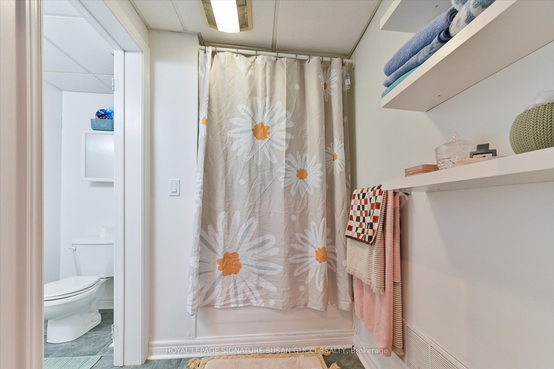 454 Donlands Avenue Property Photo 33