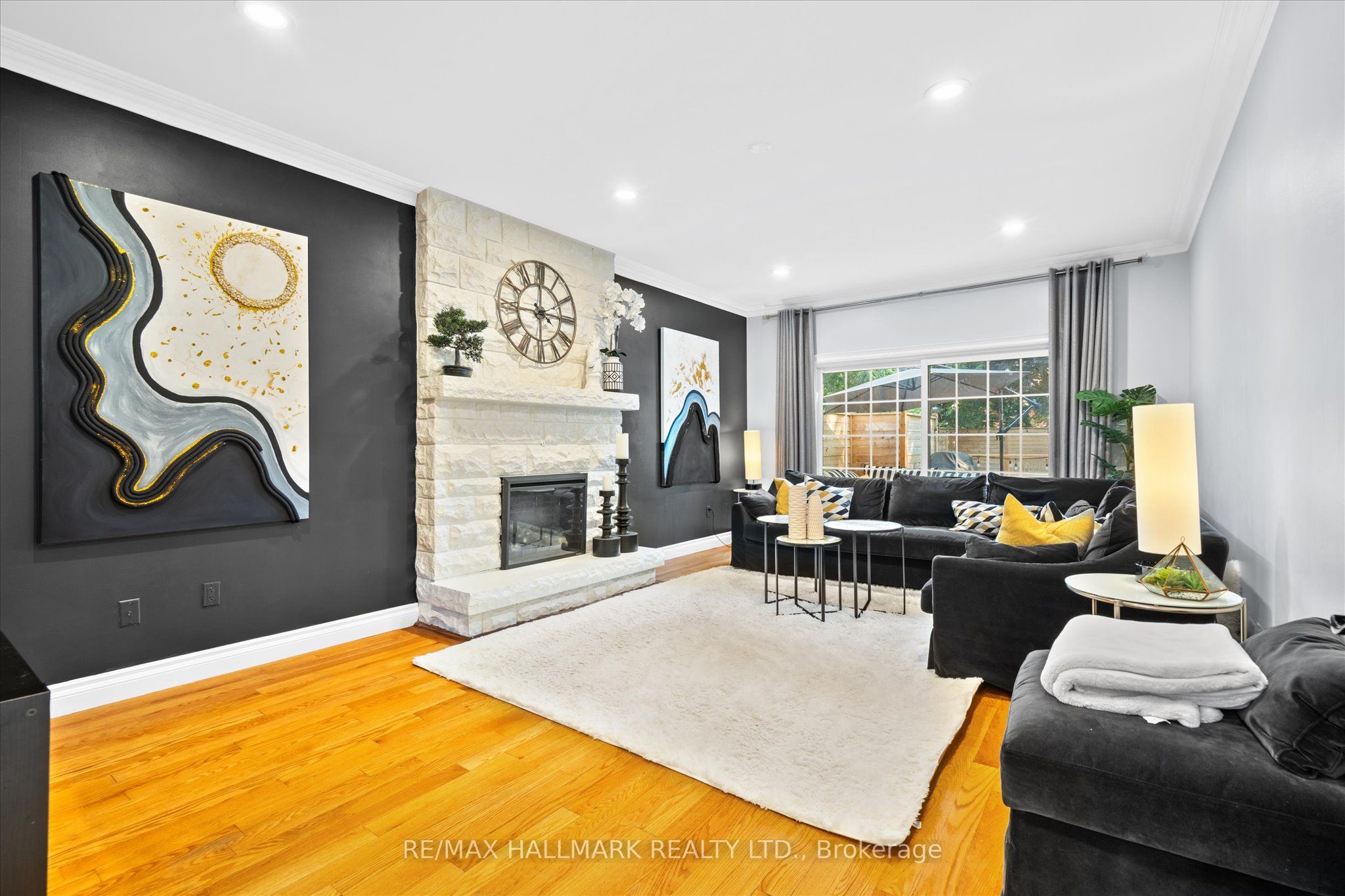 140 Bathgate Drive Property Photo 4