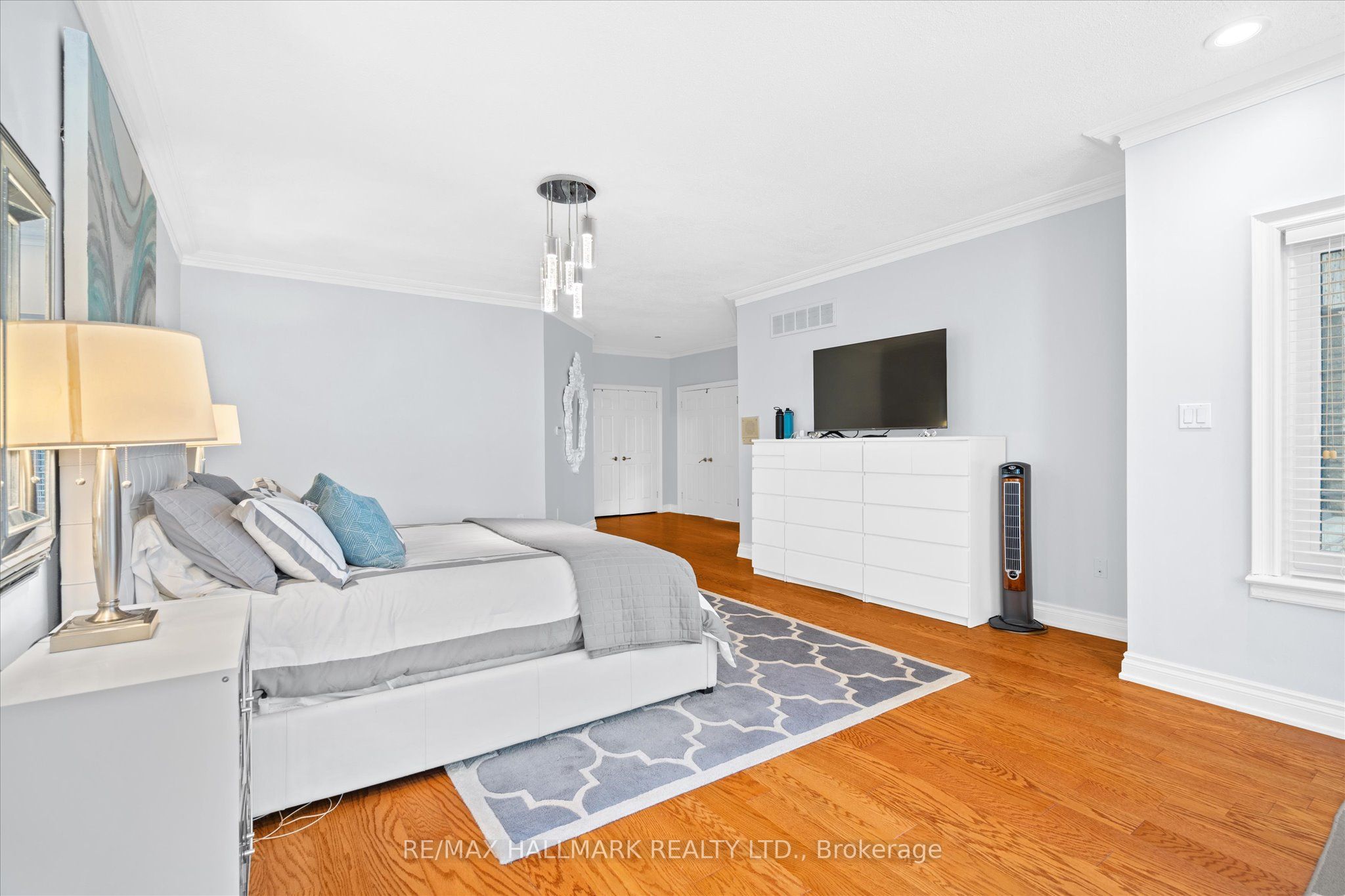 140 Bathgate Drive Property Photo 17