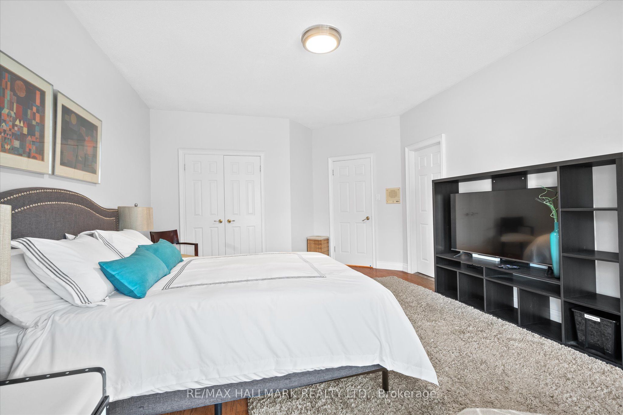 140 Bathgate Drive Property Photo 23