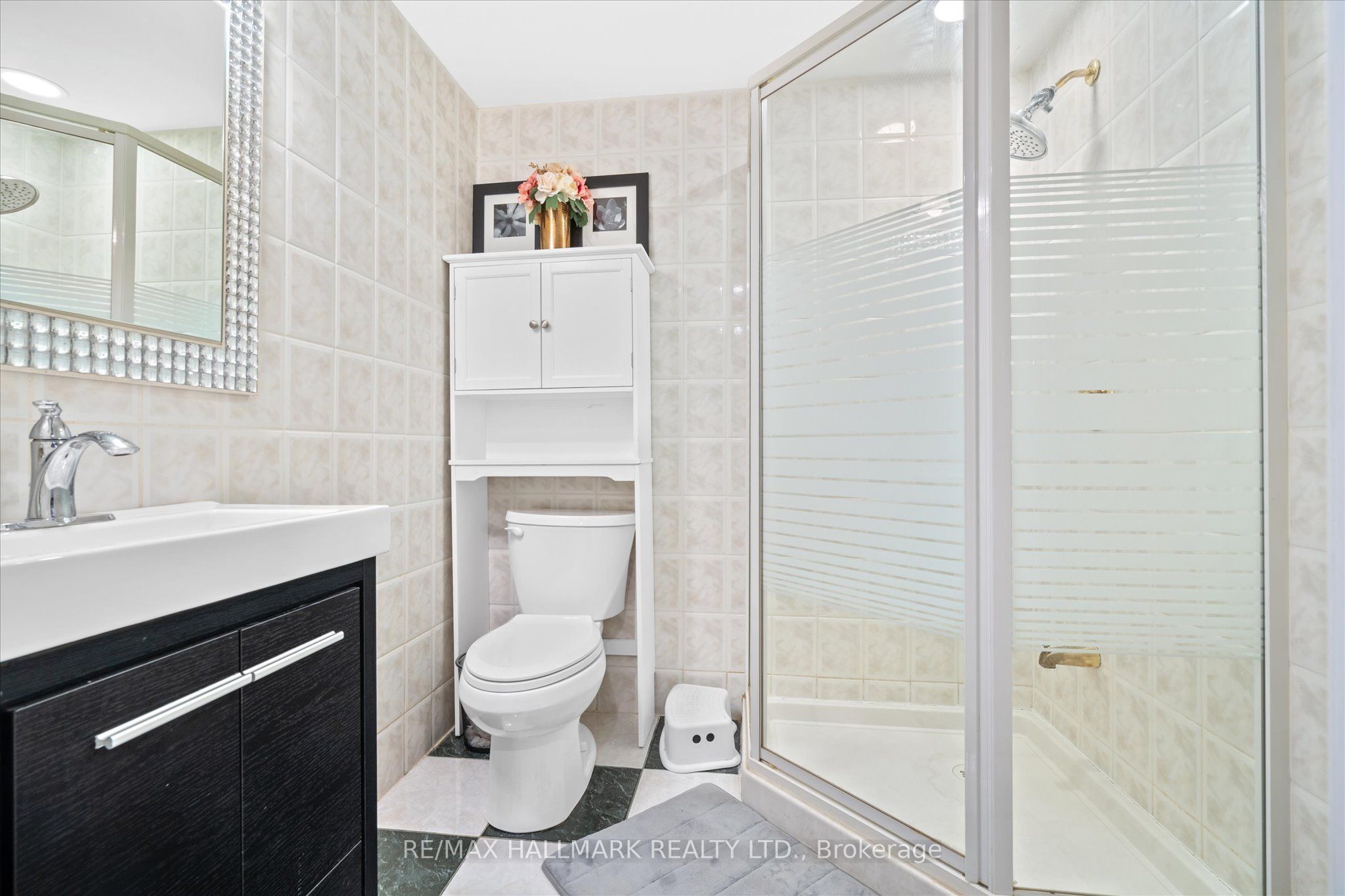 140 Bathgate Drive Property Photo 32