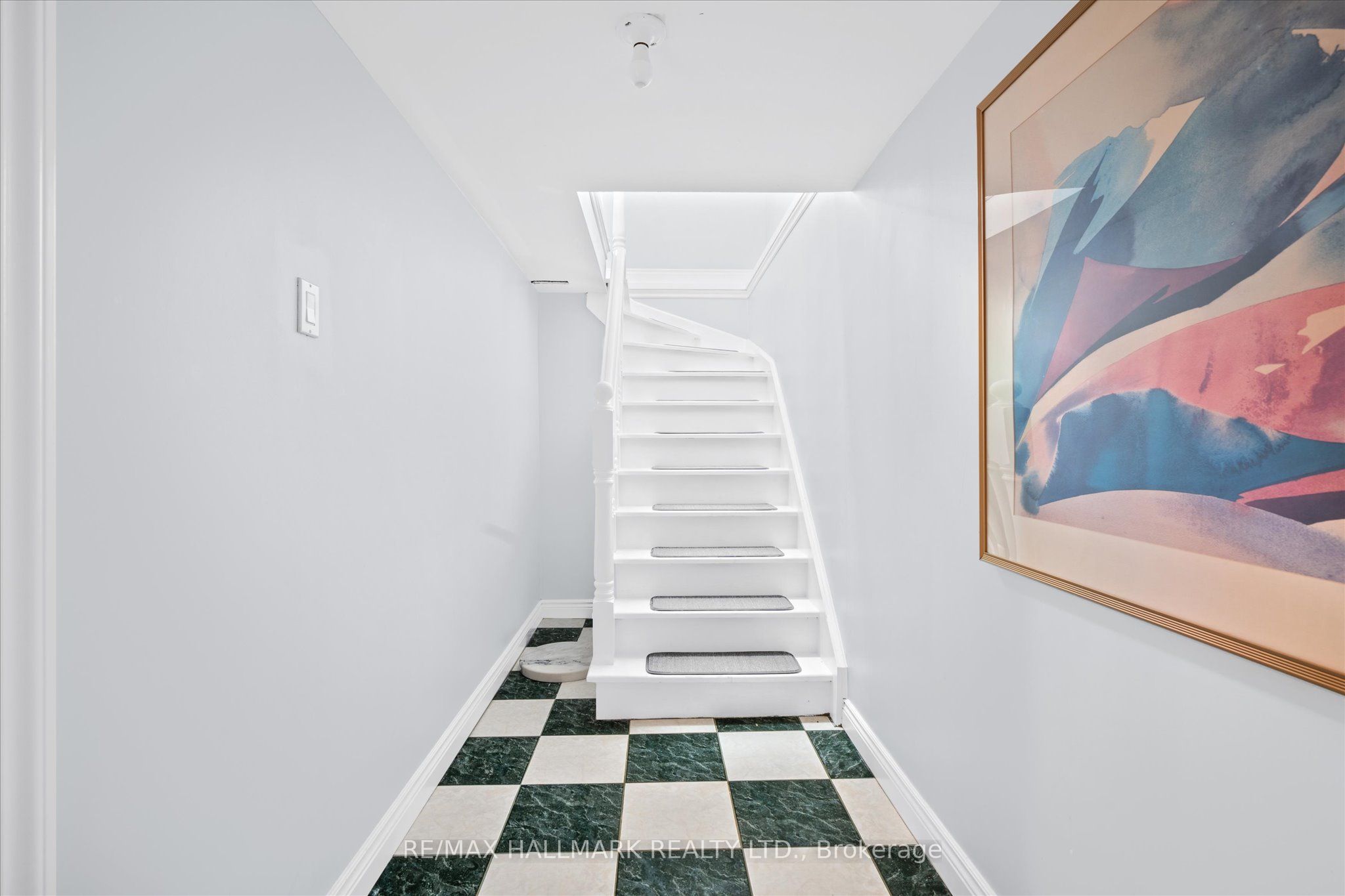 140 Bathgate Drive Property Photo 34
