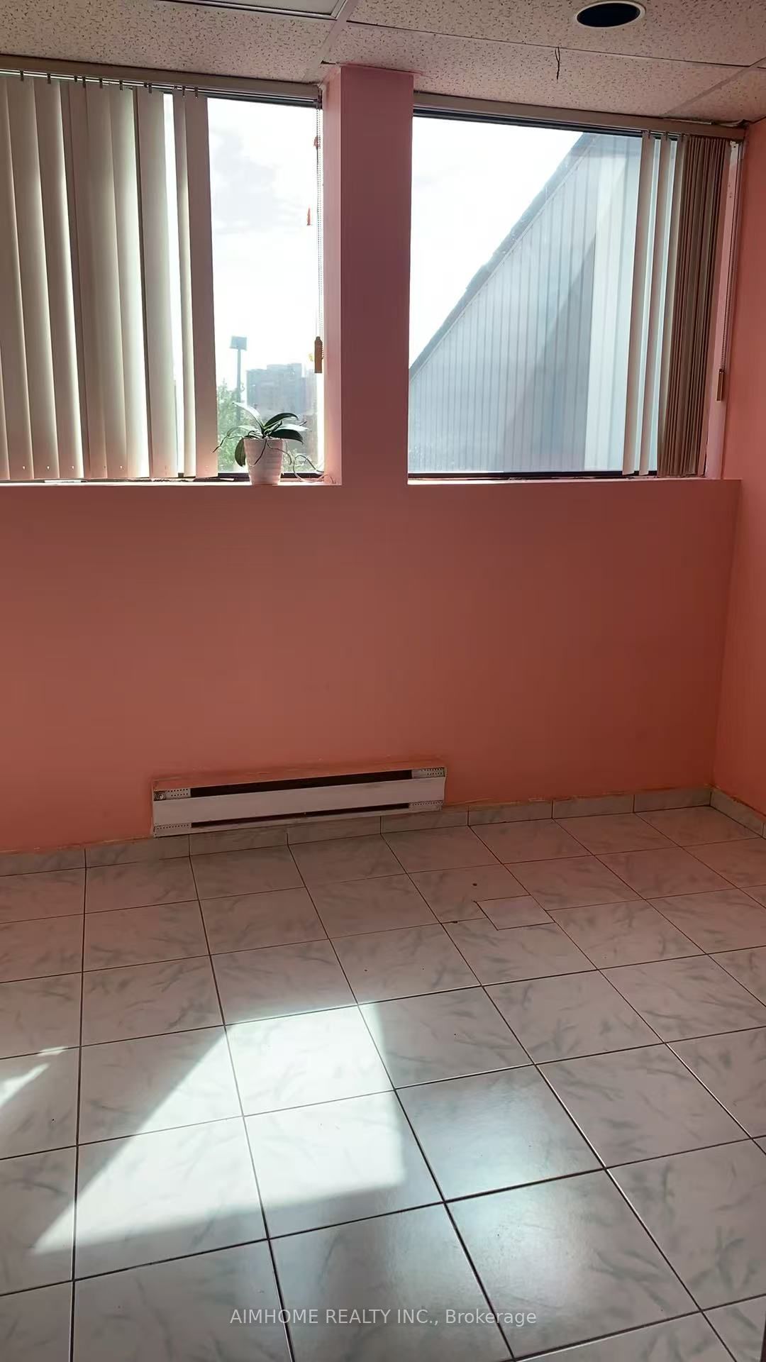 11 Ivy Bush Avenue 202 Property Photo 6