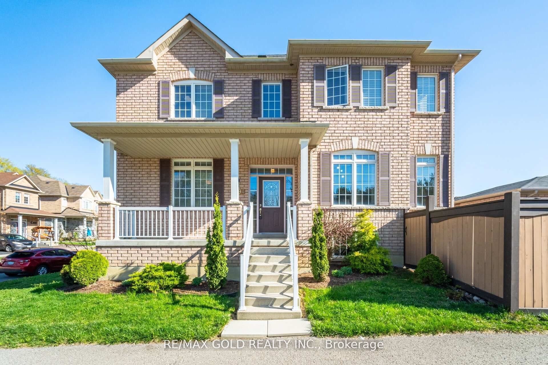 2494 Earl Grey Avenue Property Photo 1