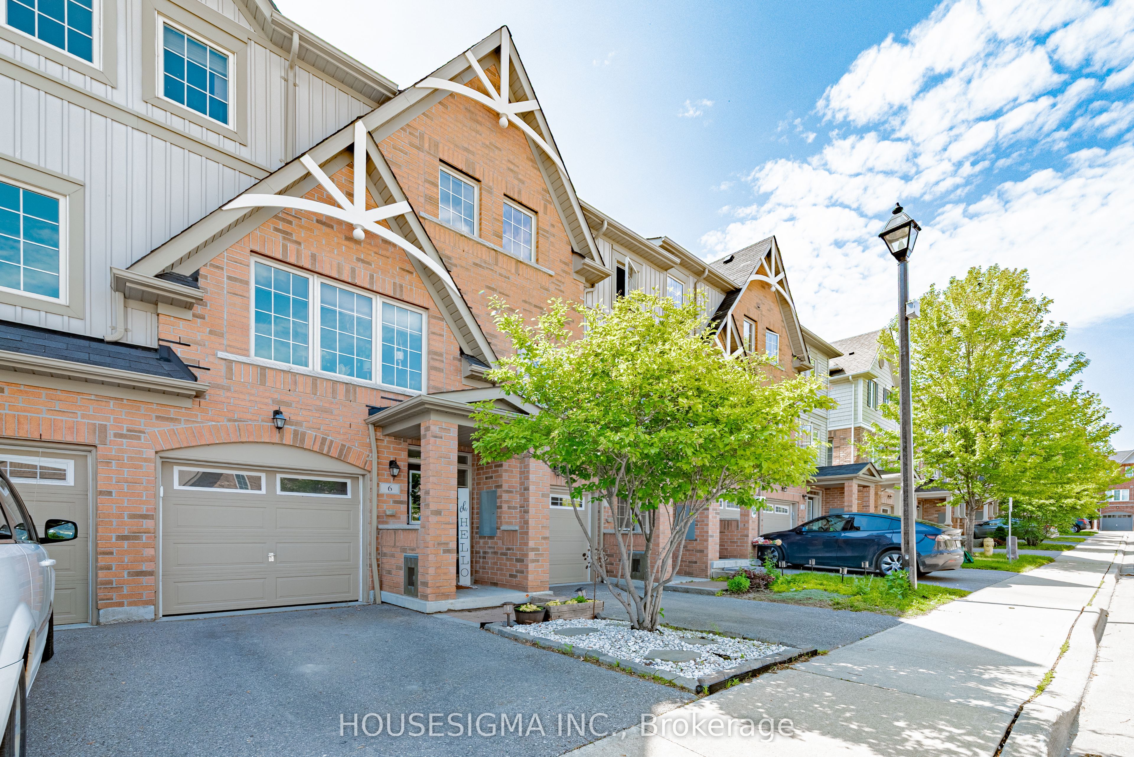 6 Benjamin Way Property Photo 1