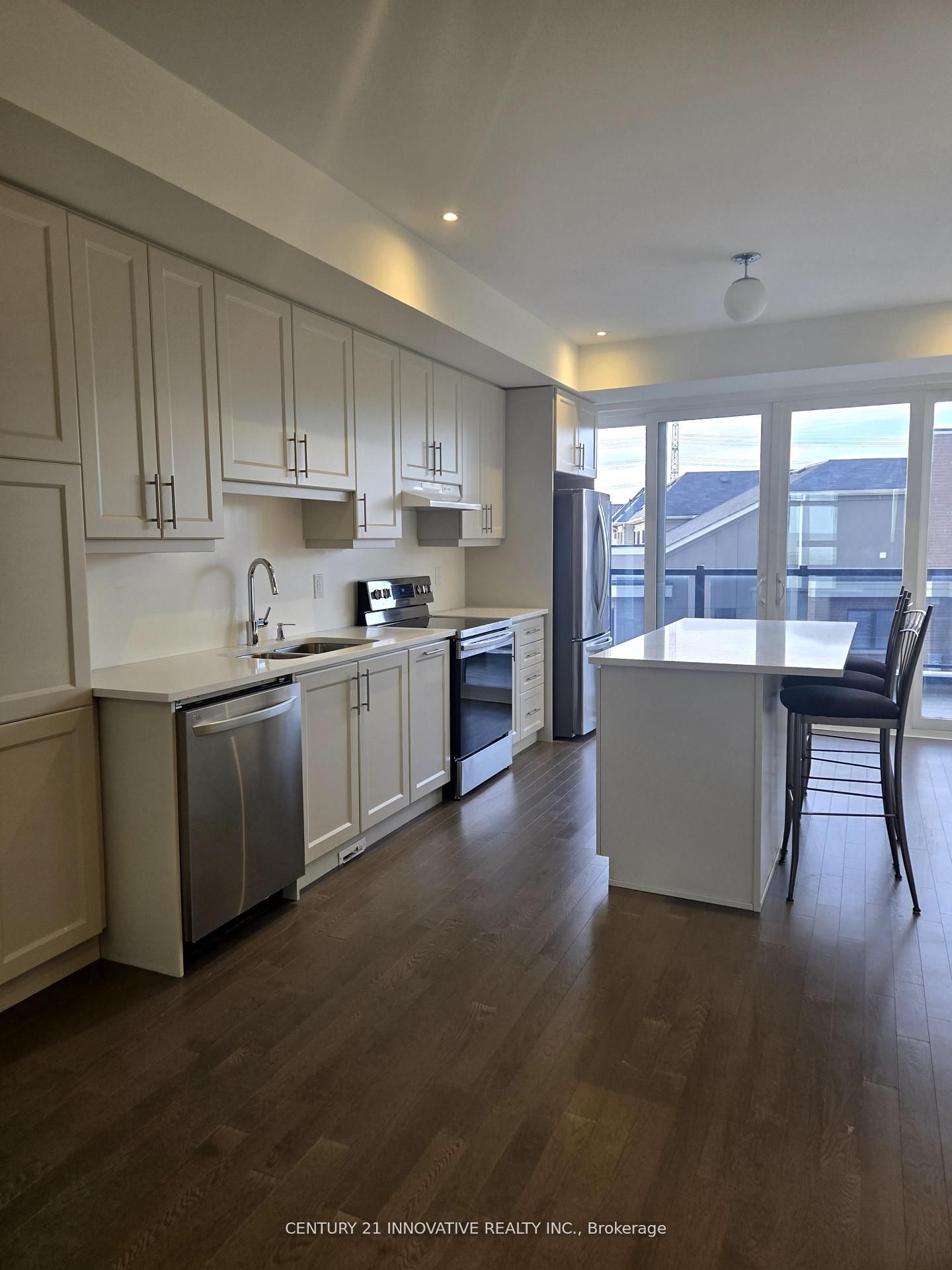 769 Port Darlington Road Property Photo 2