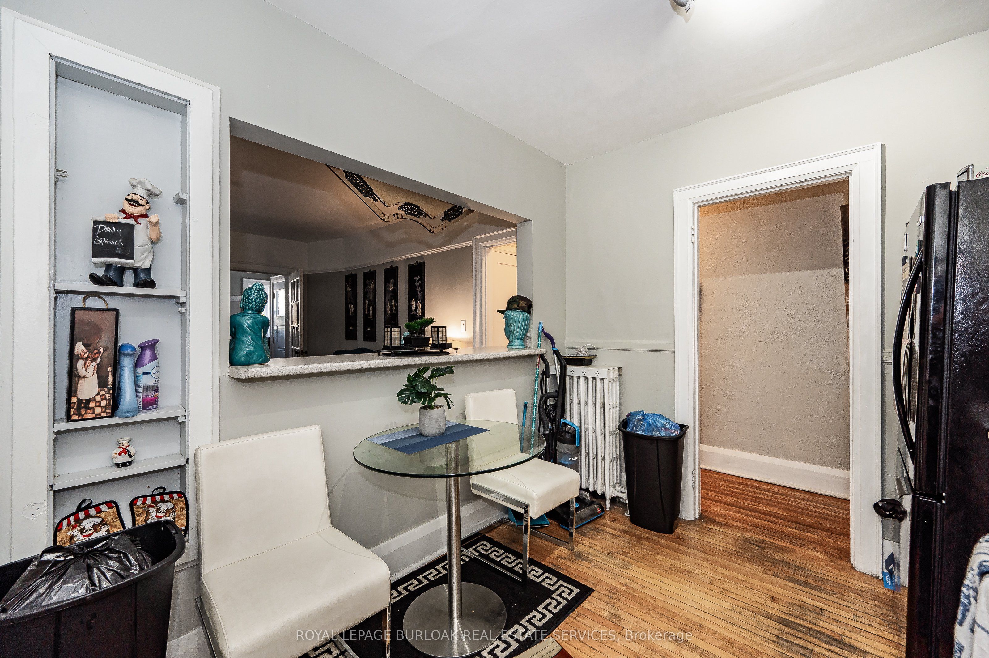 527 Kingston Road Property Photo 27