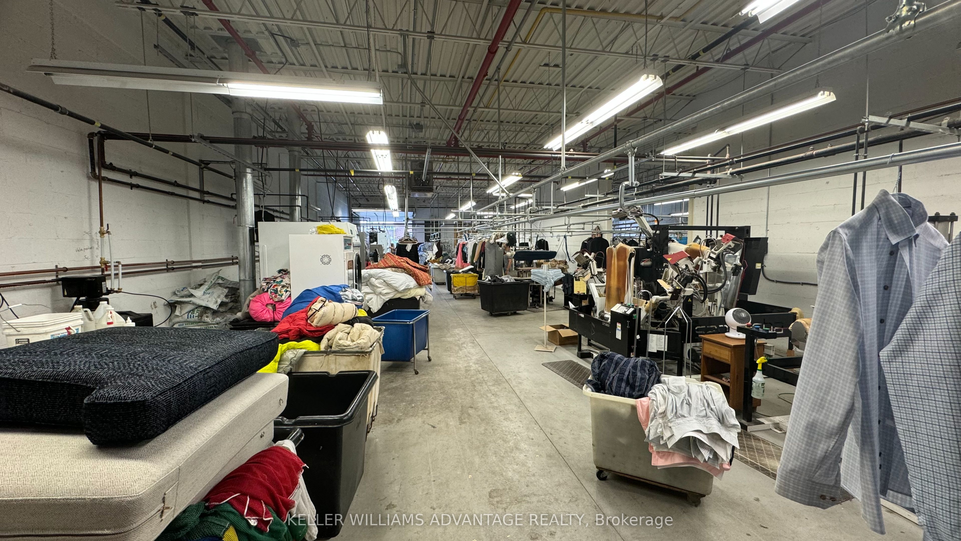 1680 Midland Avenue 6 Property Photo 2