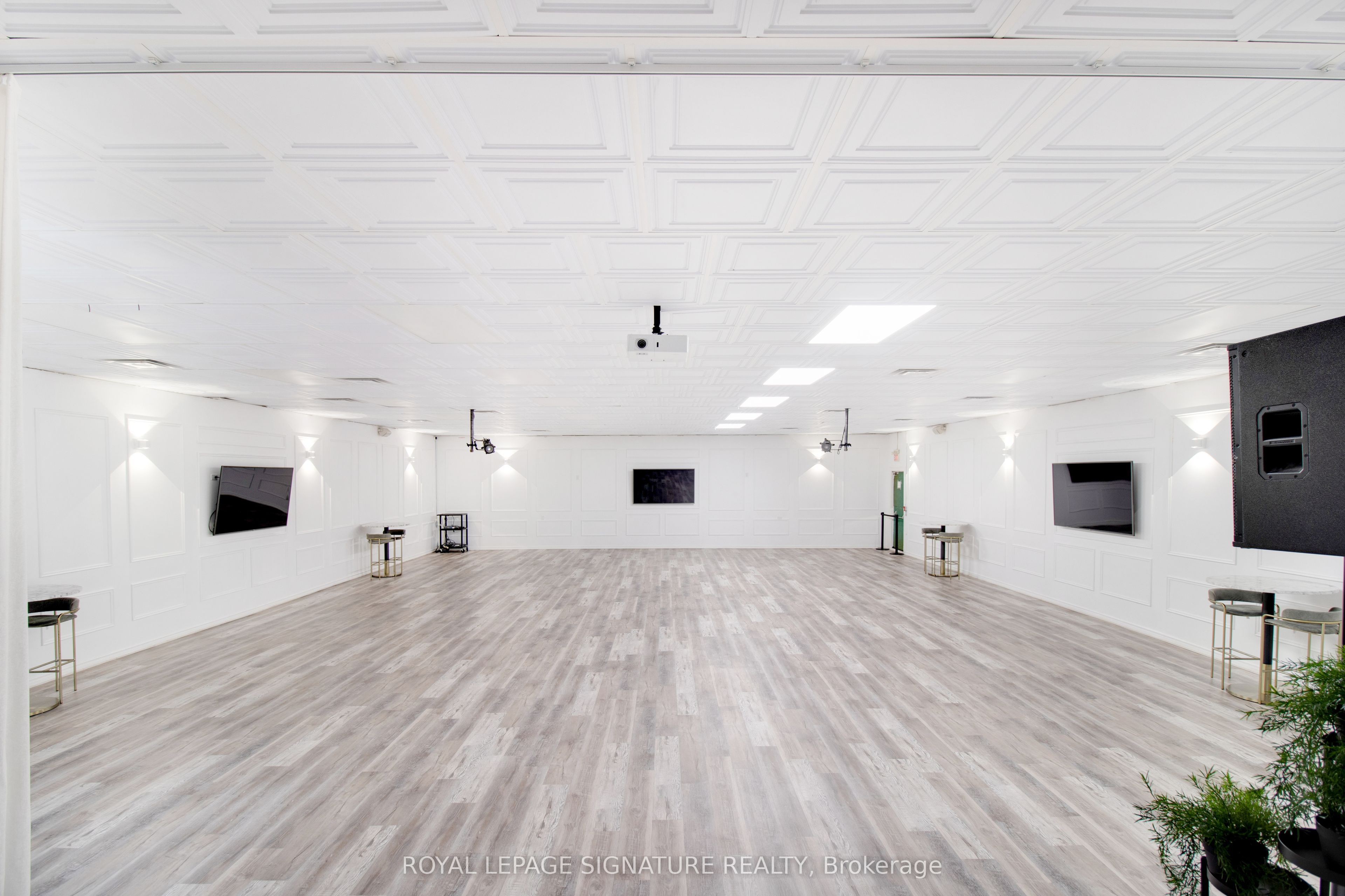 15 Chisholm Avenue Property Photo 9