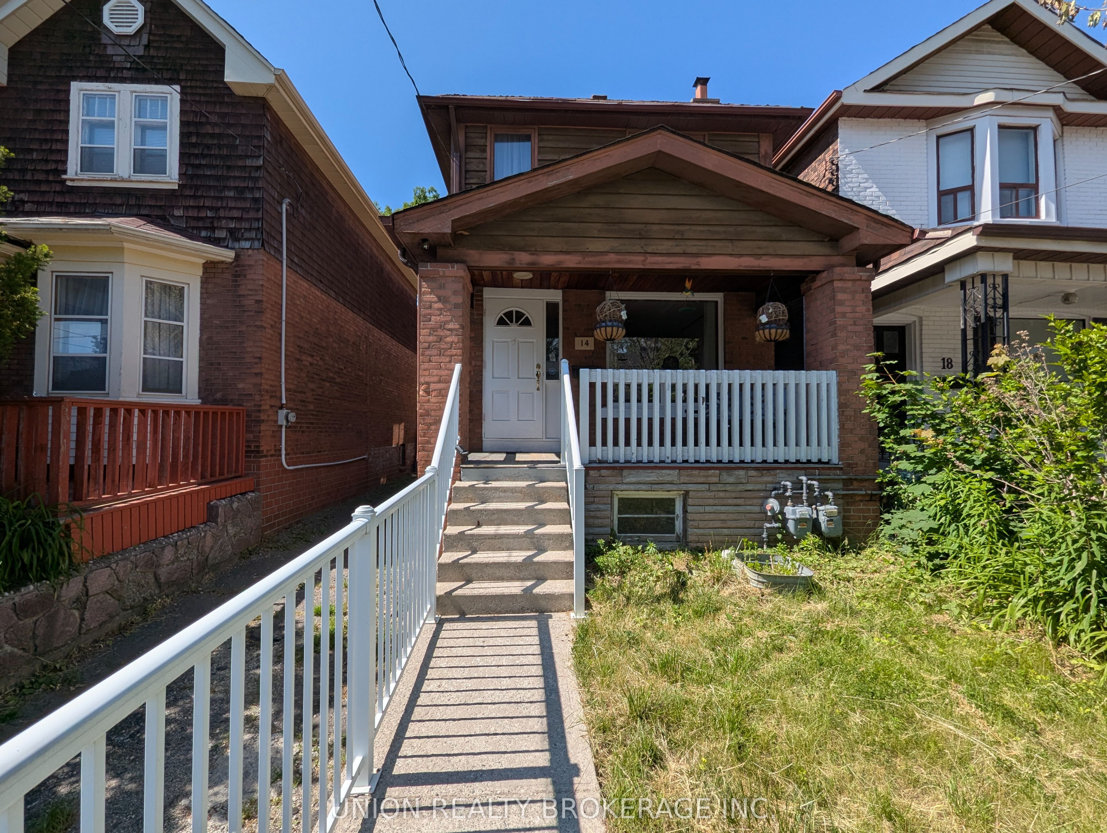 14 Harris Avenue Property Photo 1