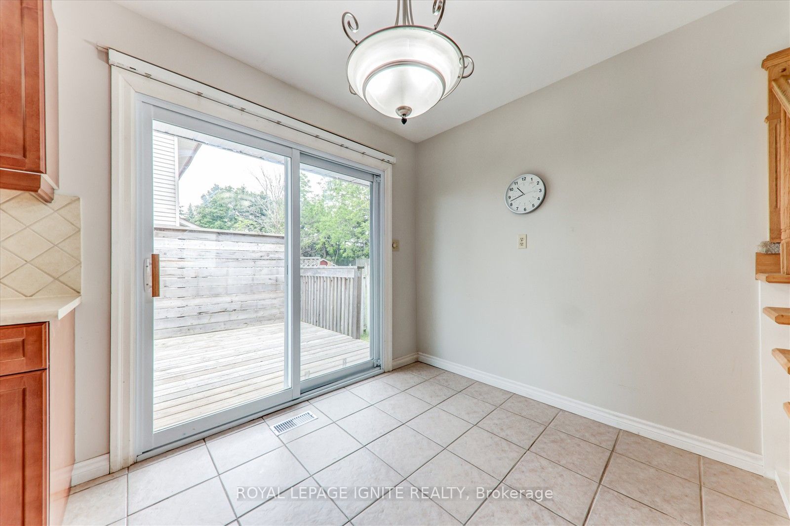 412 Prince Of Wales Drive Property Photo 15