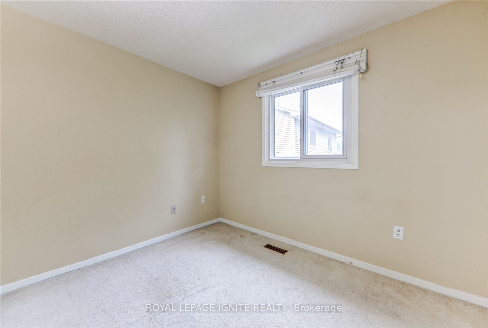 412 Prince Of Wales Drive Property Photo 25