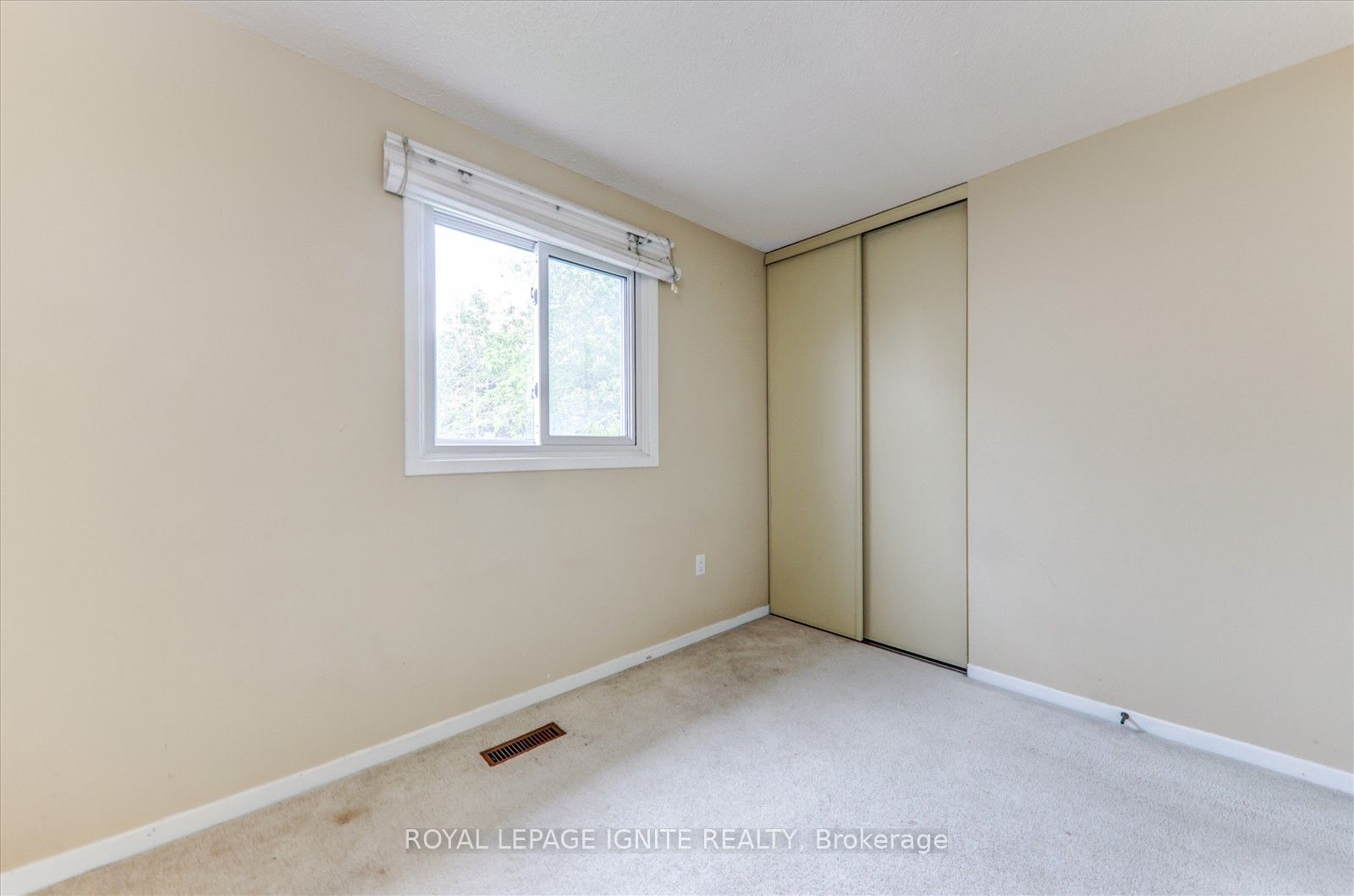412 Prince Of Wales Drive Property Photo 26